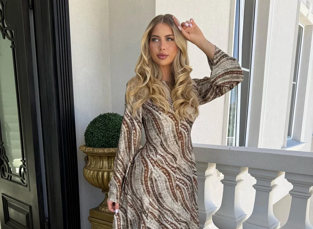 How to Style Maxi Dresses and Denim Sets for a Modest Look in Any Season