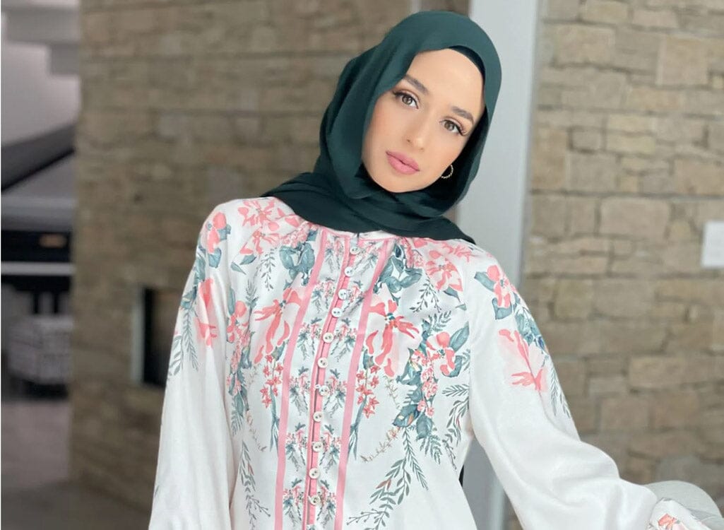 Here's How to Add Linen to Your Modest Wardrobe