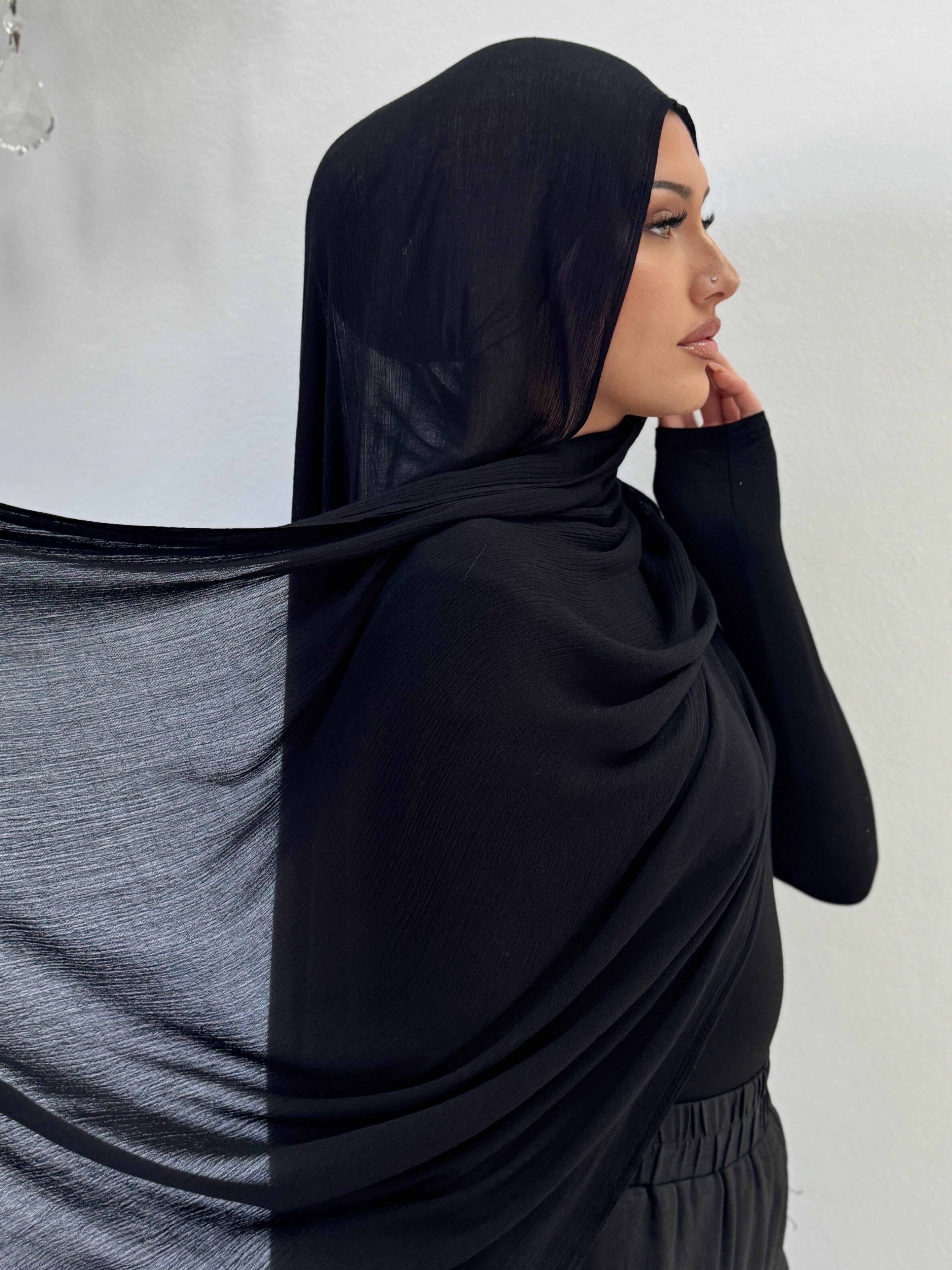 Pitch Black Pleated Shawl