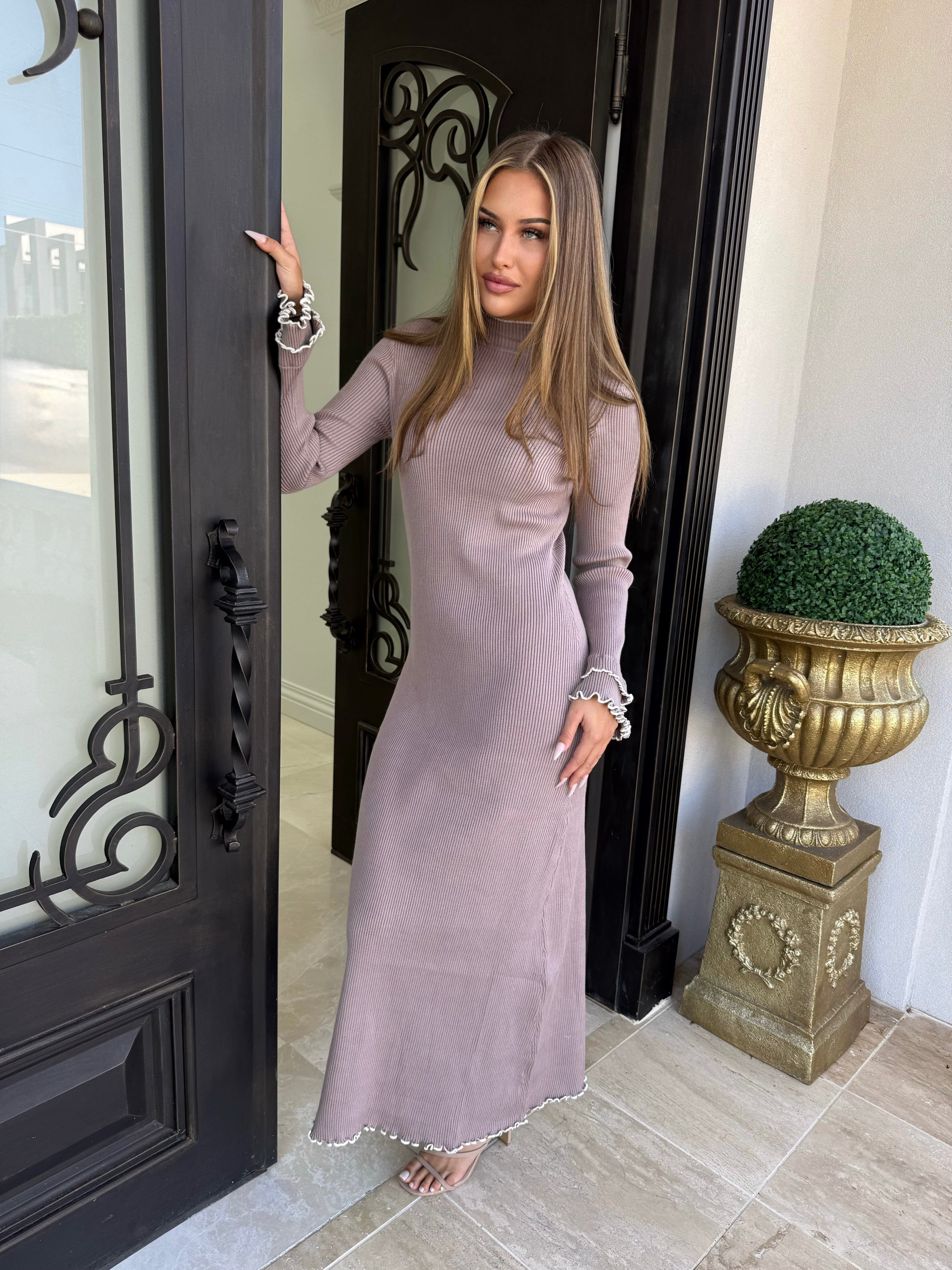 Trim Frill Knit Dress