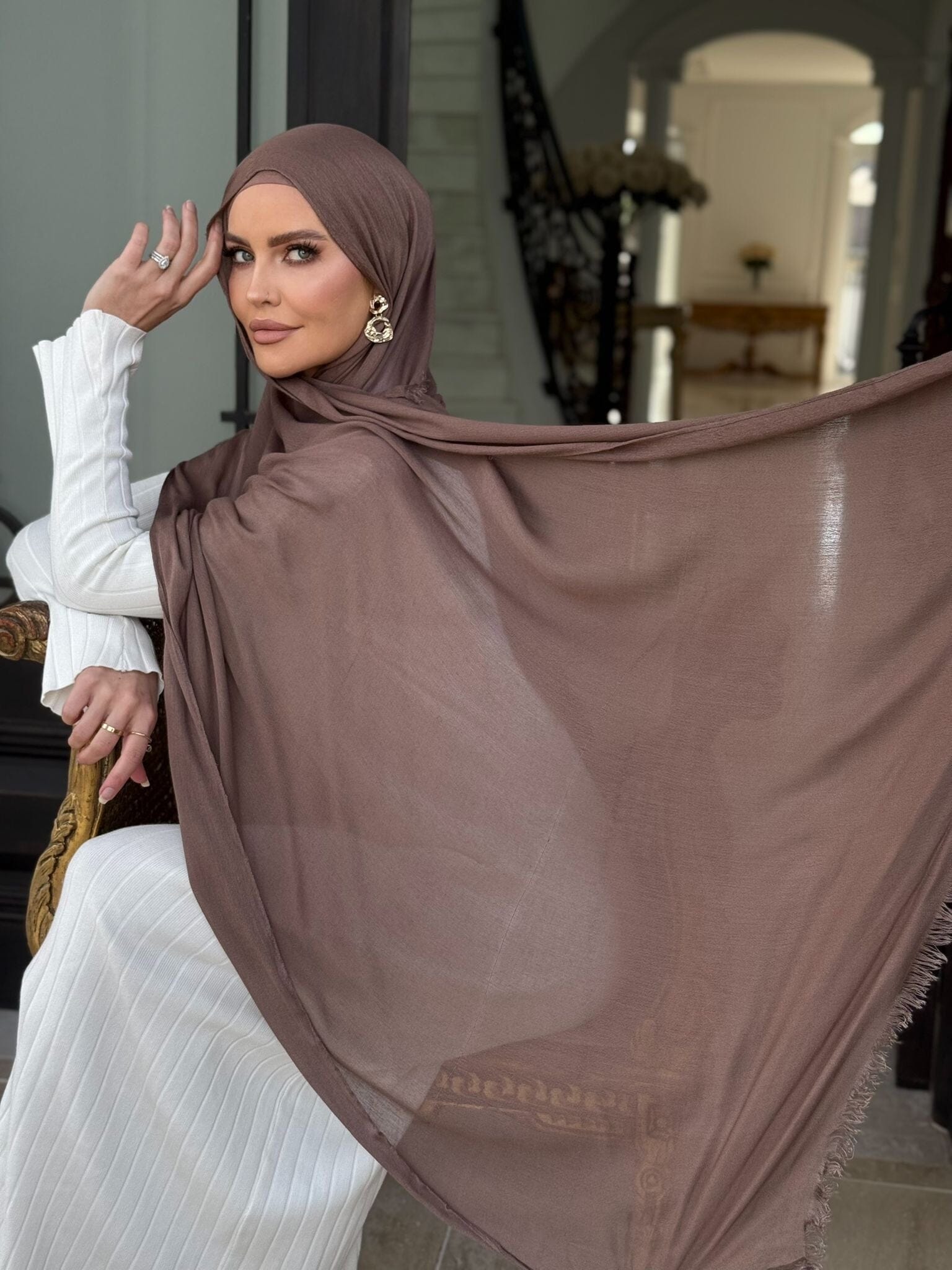 Deep Taupe Crinkle Frill