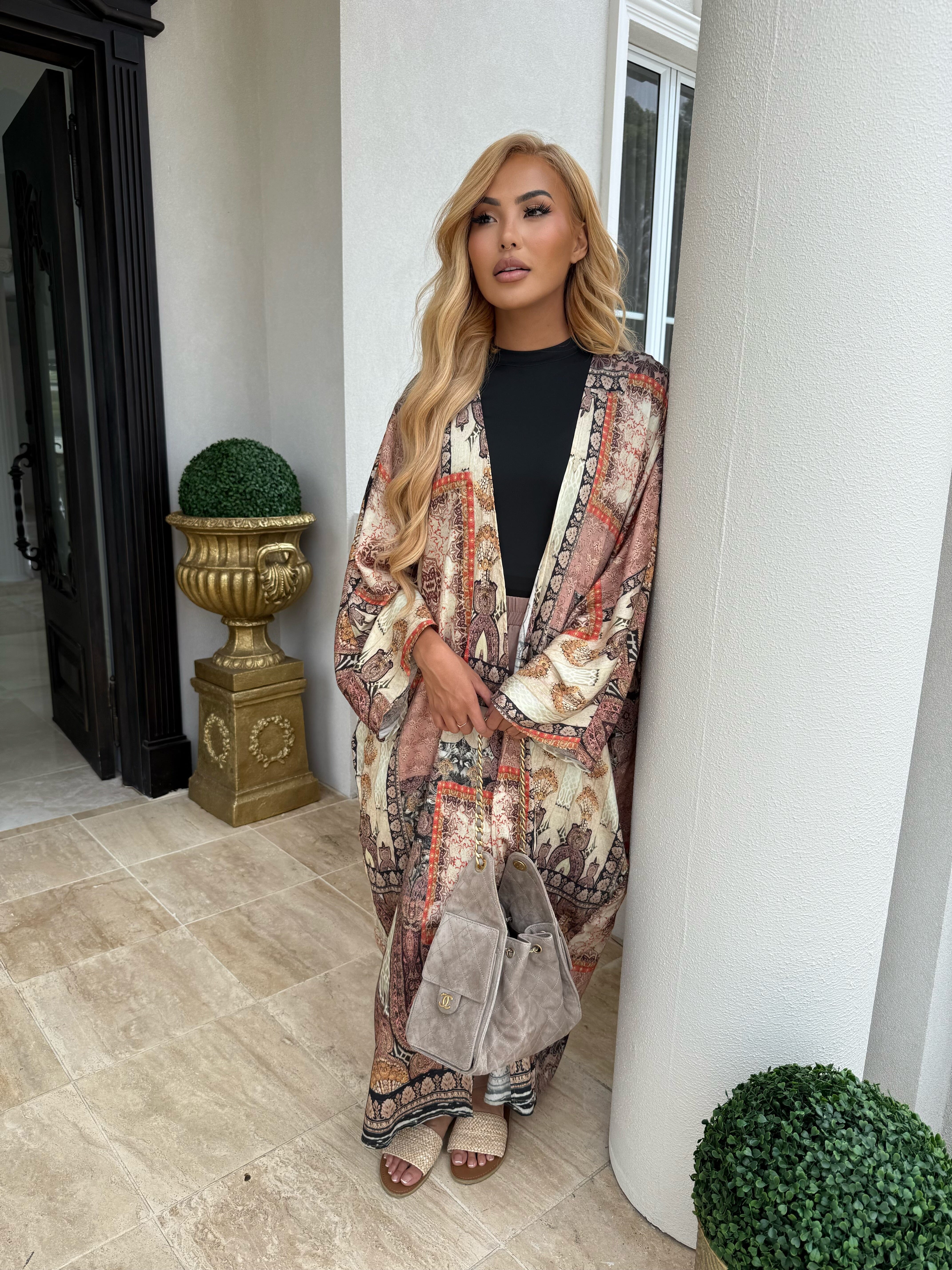 Vintage Andy Open Abaya