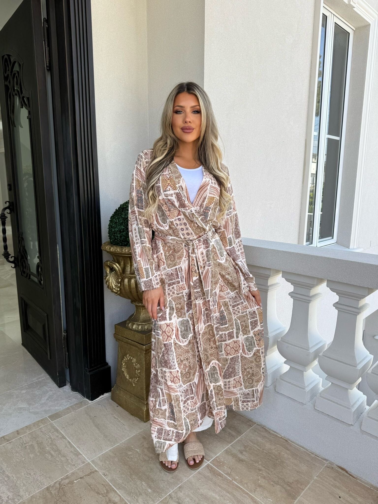 Mocha Tribal Open Abaya