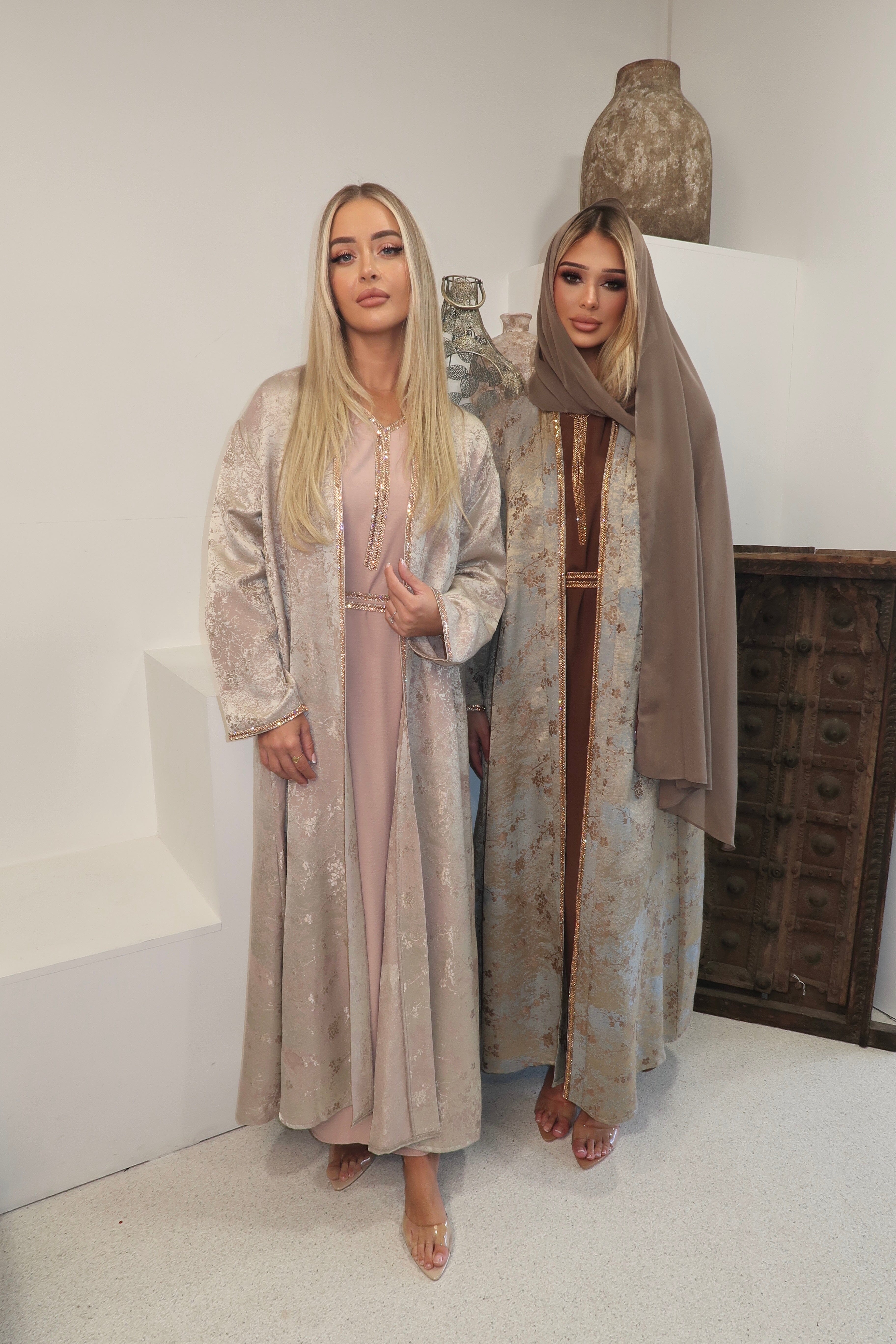 Layali Duabi Abaya Set