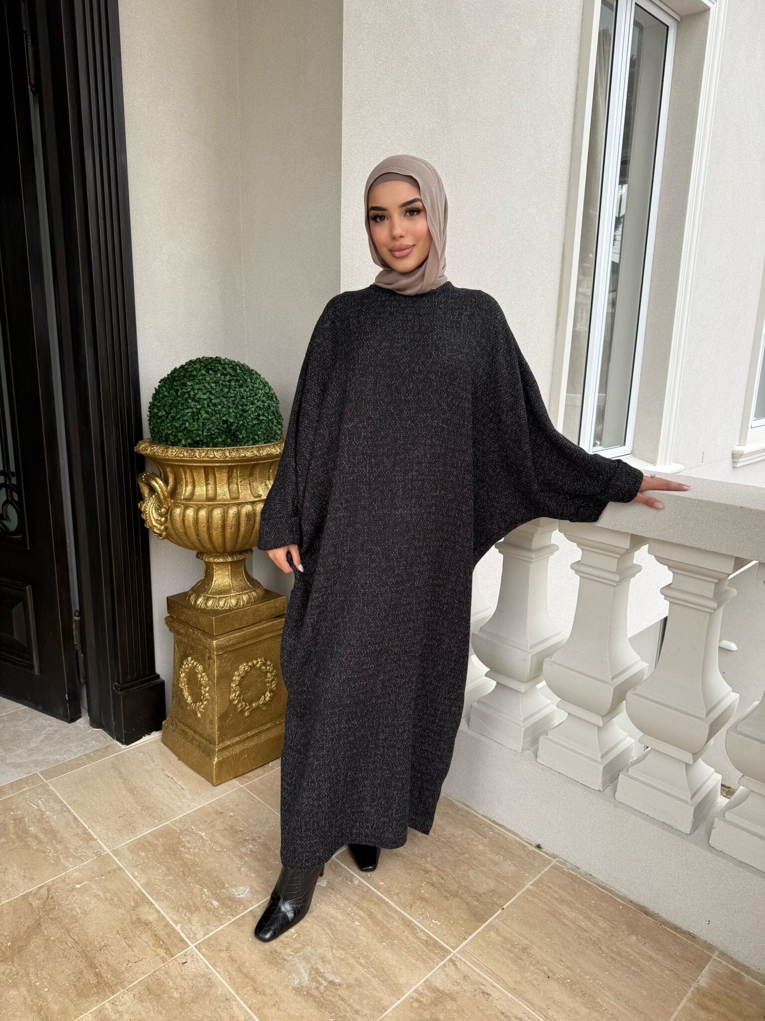 Tweed Abaya