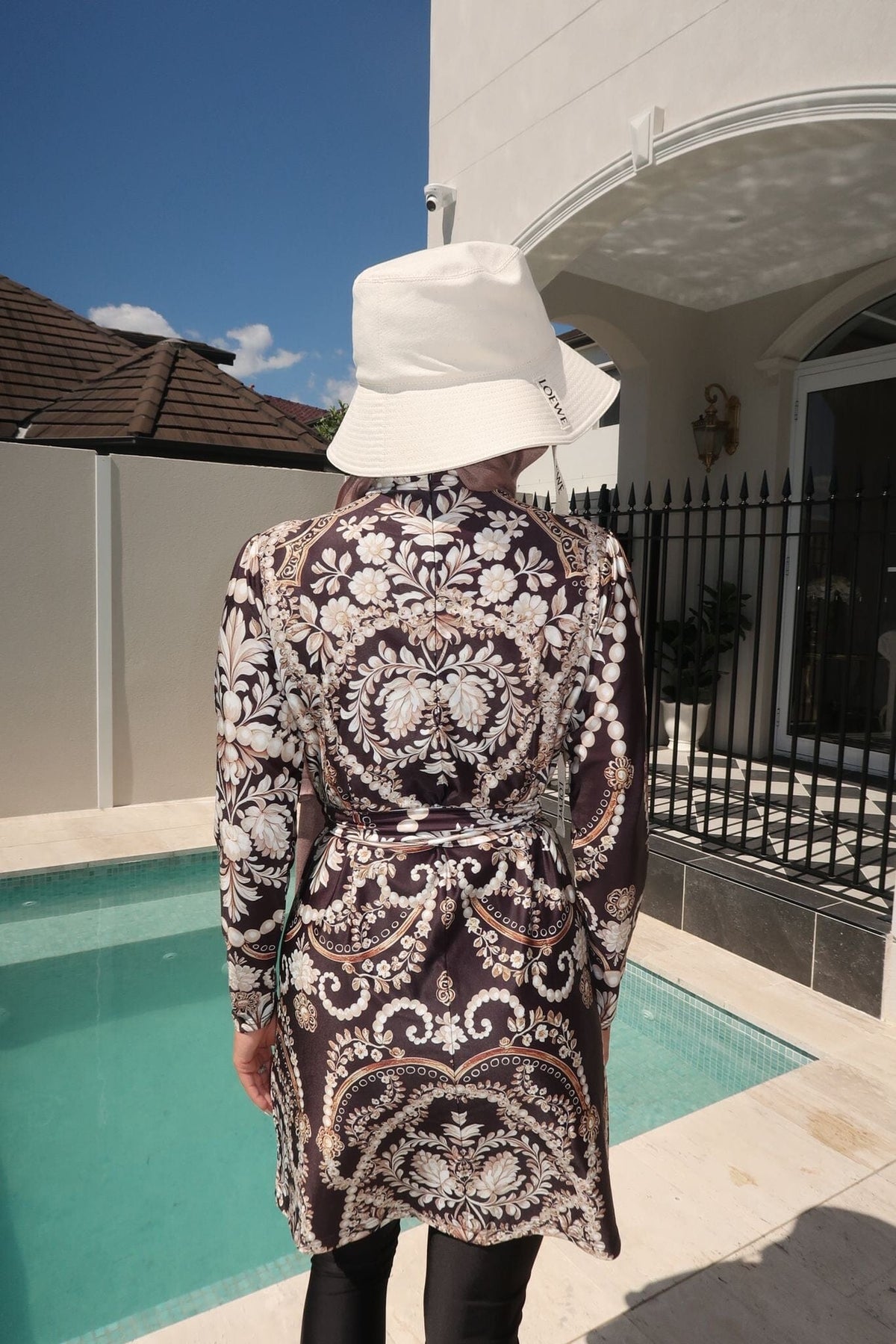 Warm Restort Monochrome Tunic