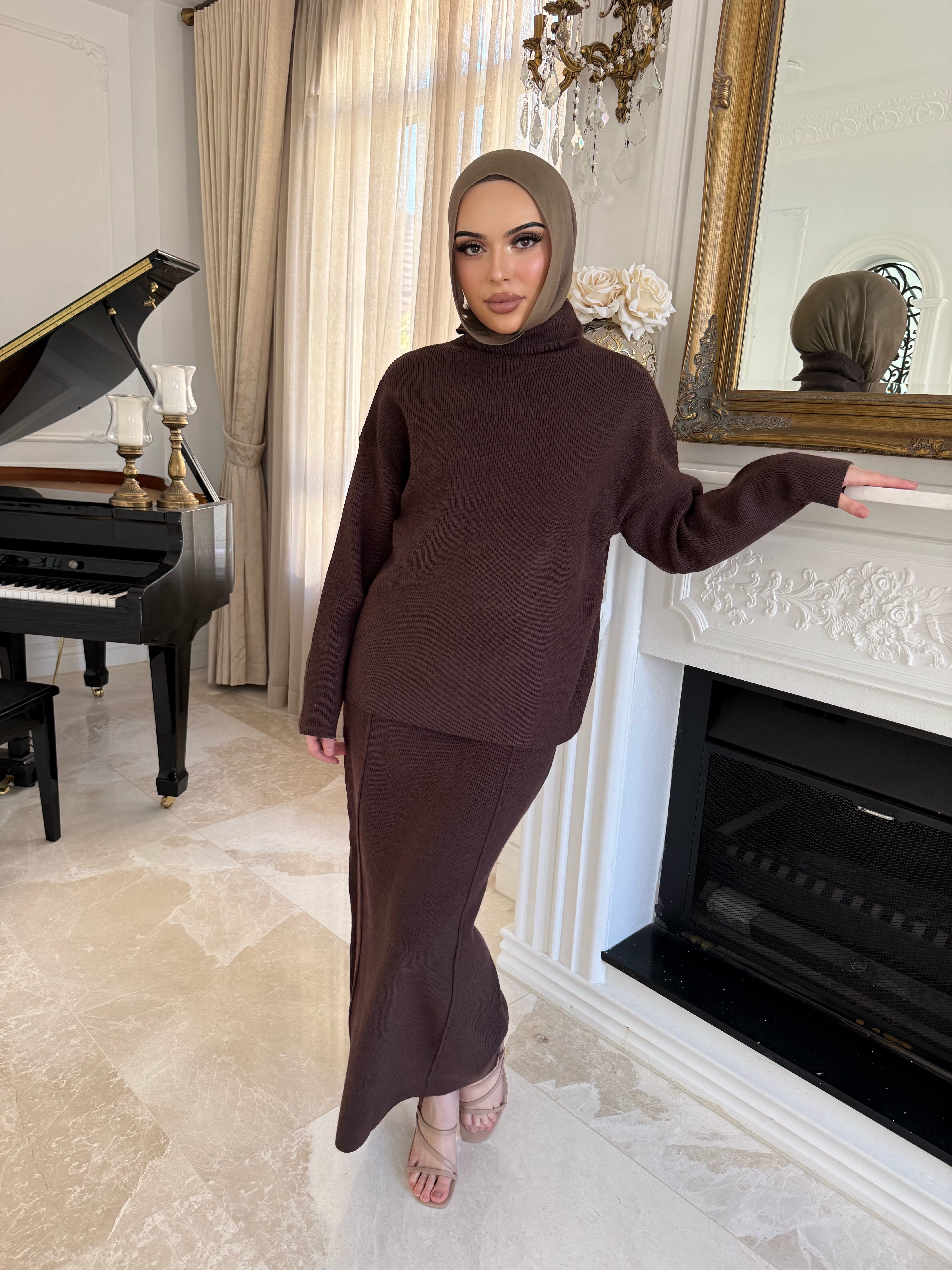 Turtle Neck Knit Set