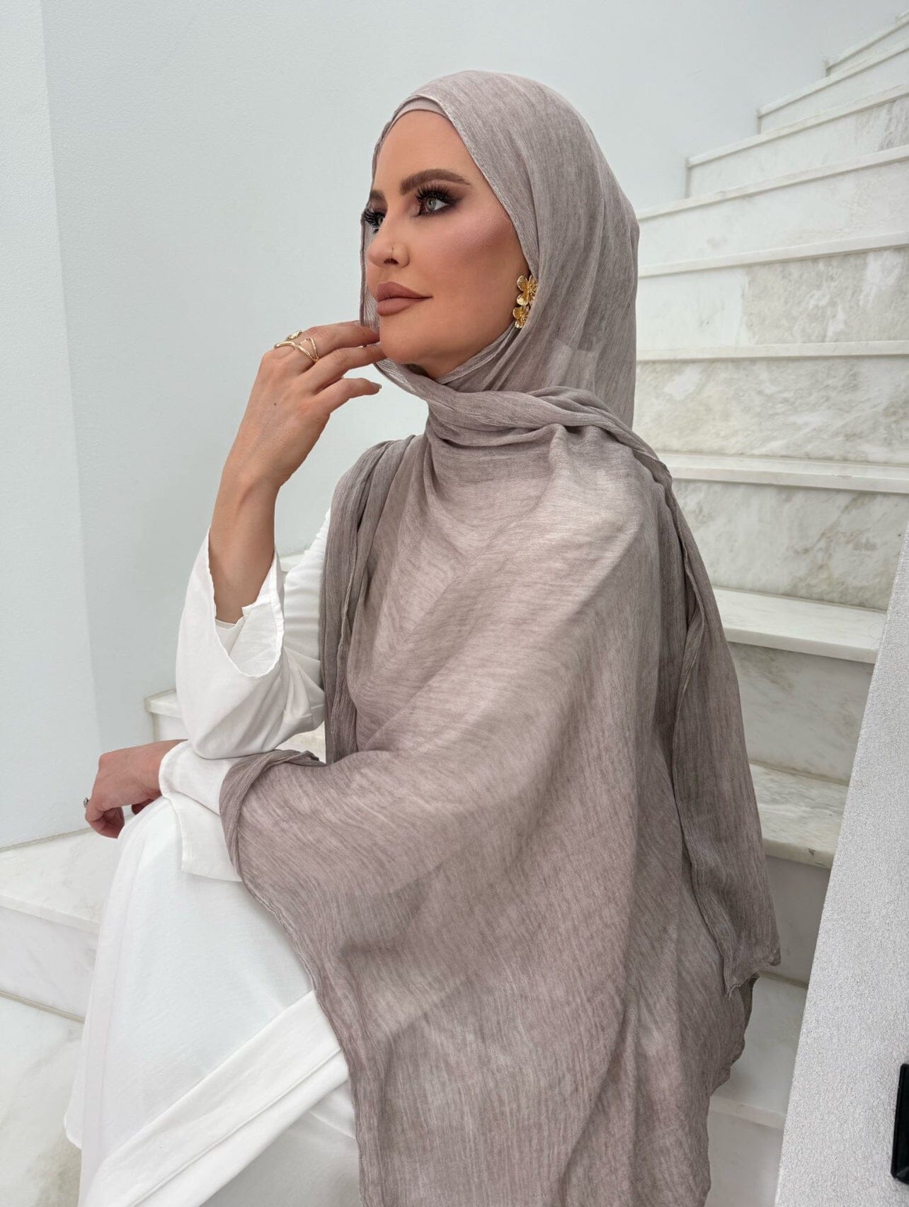 Light Blush pleated shawl