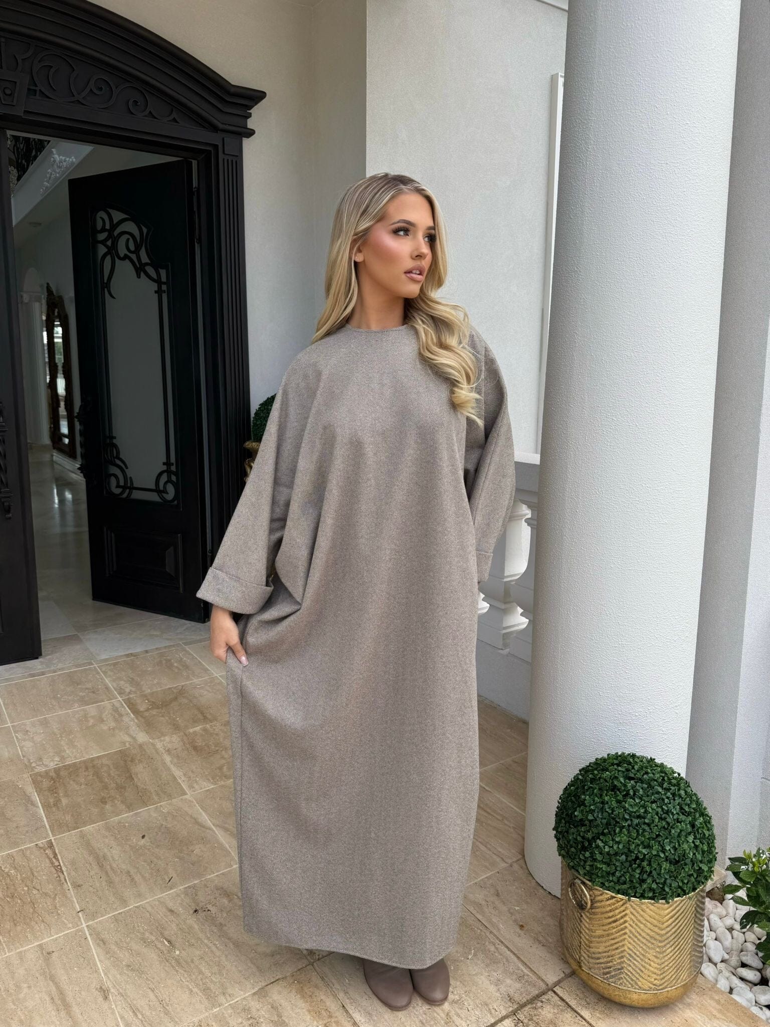 Textured Winter Abaya