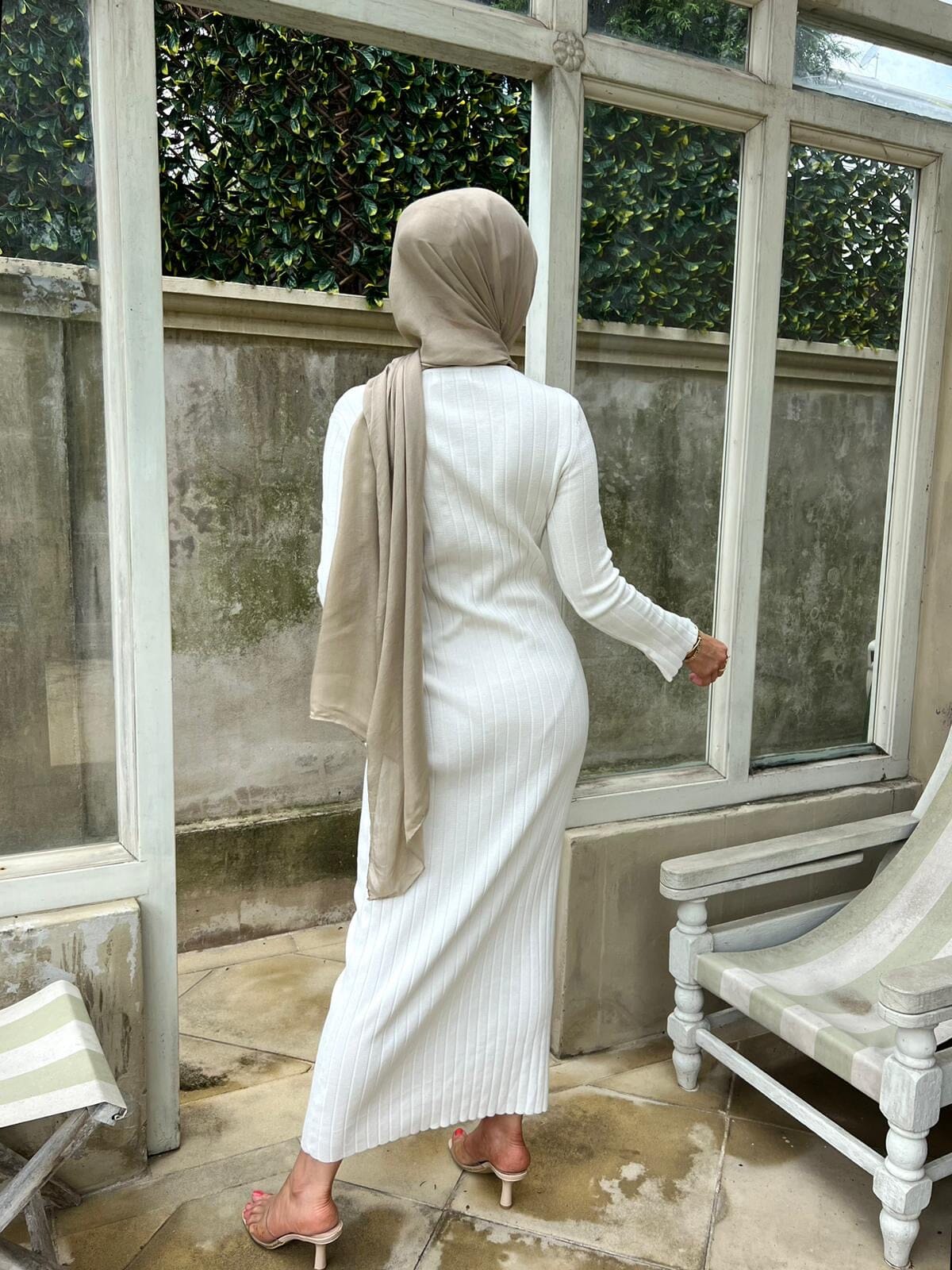 Amar Belle Sleeve knit Dress