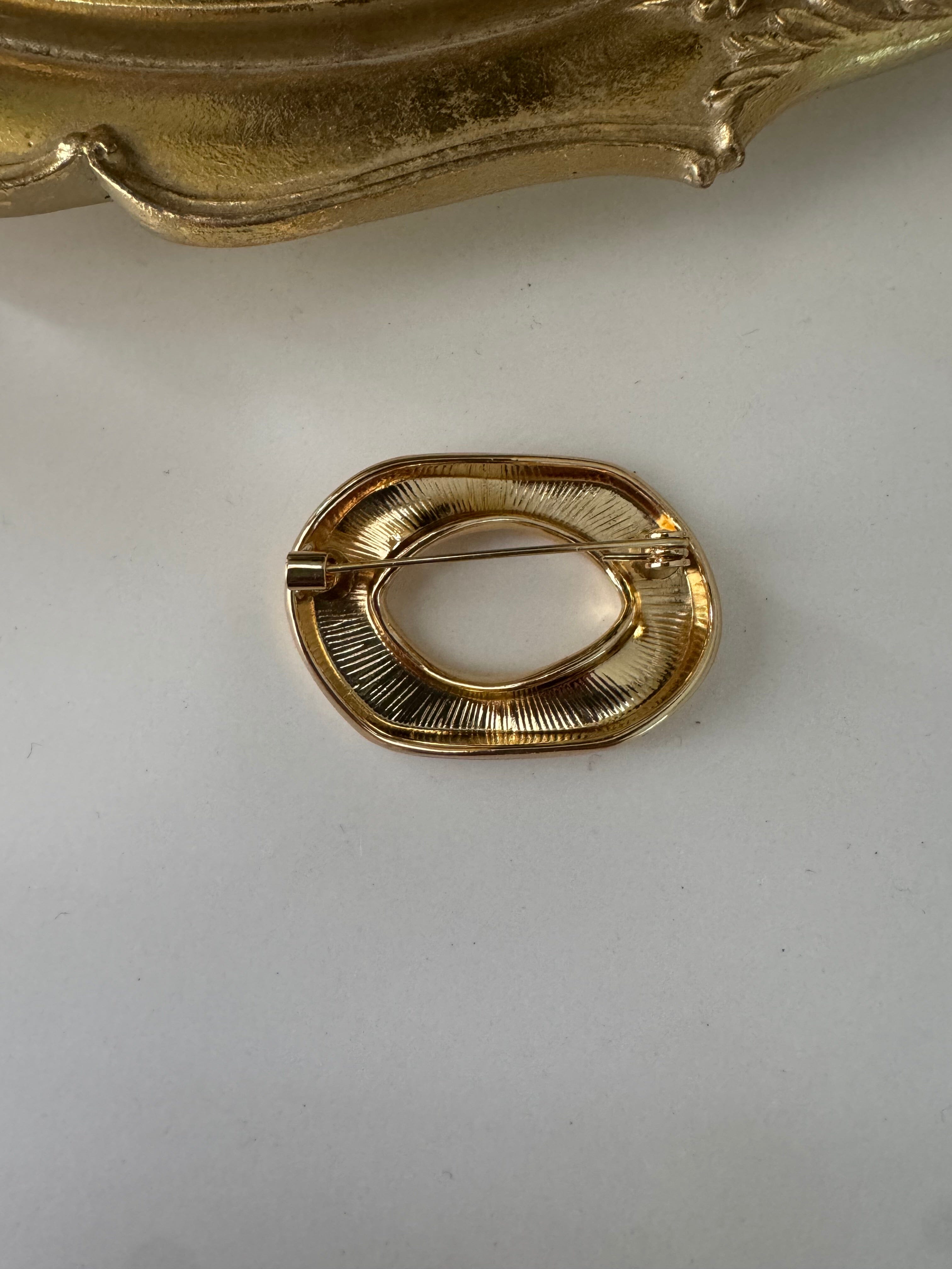 Opened Brooche