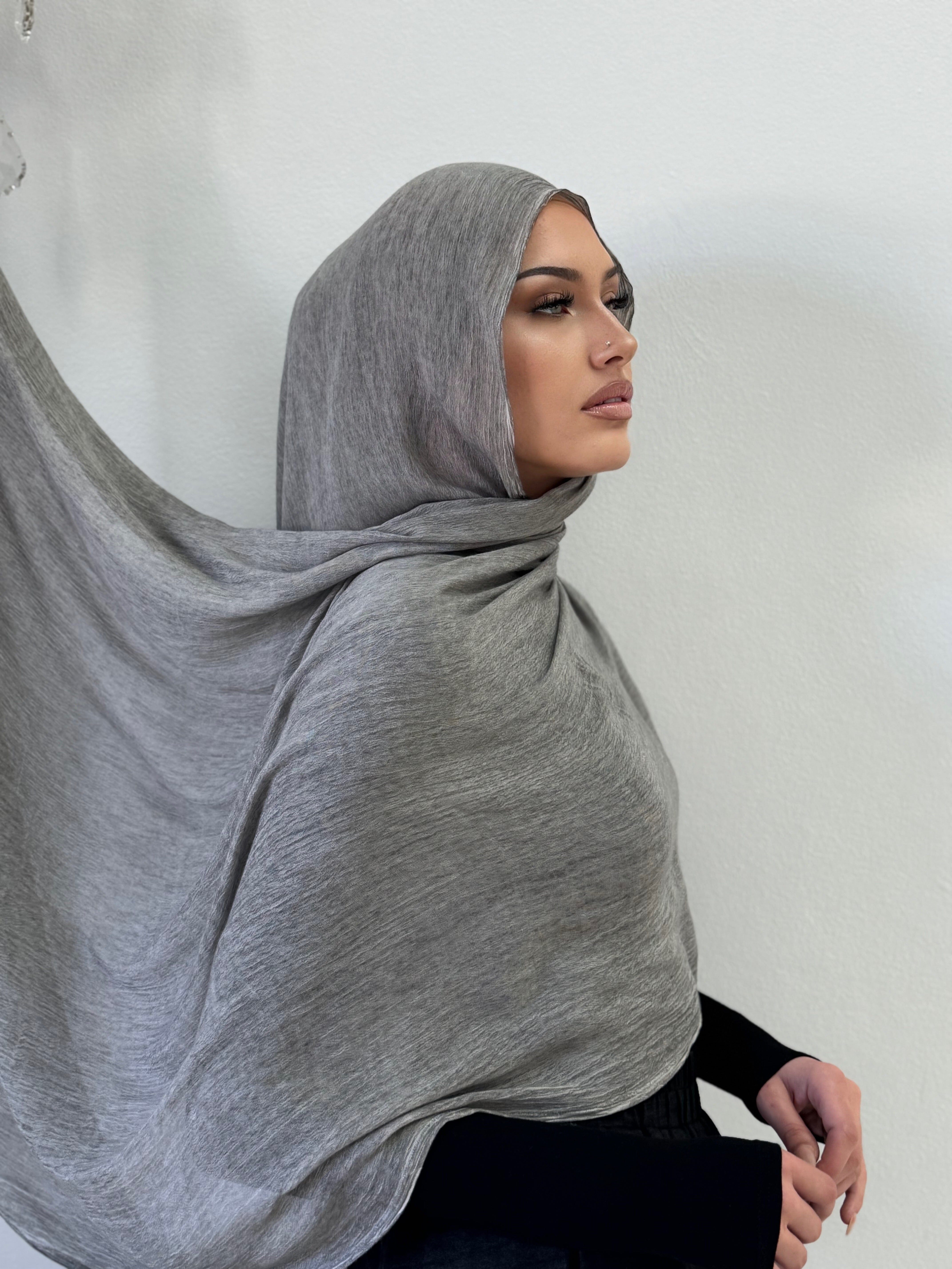 Lifeless Pleated Shawl