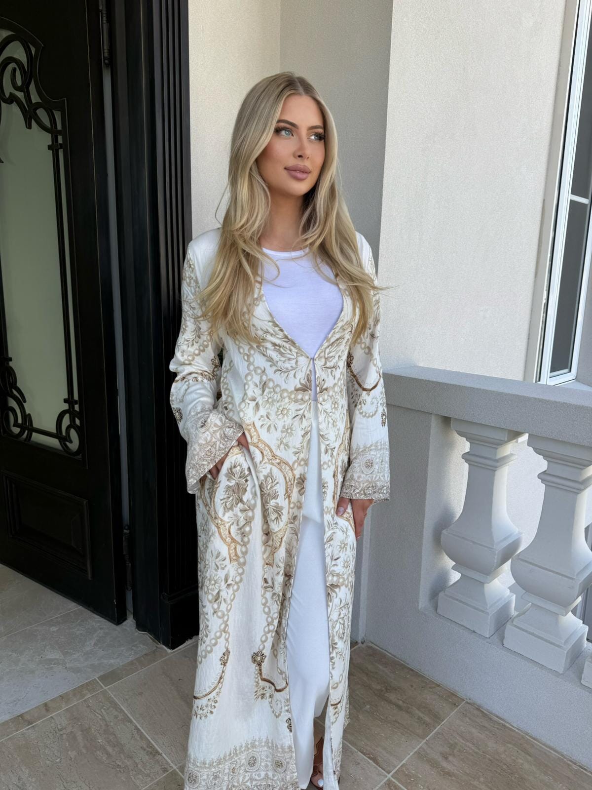Delta White Kimono
