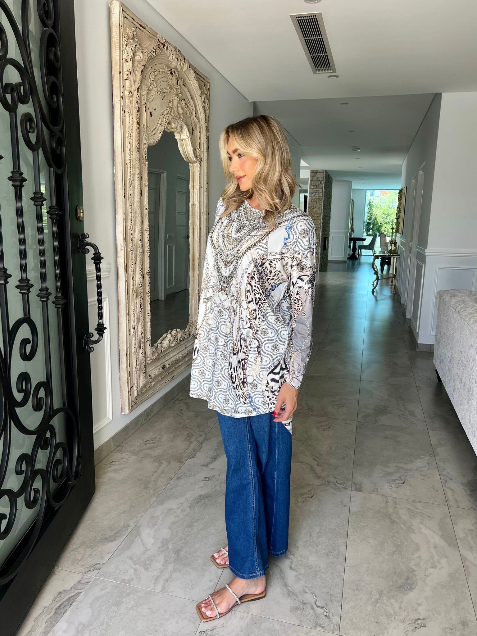 Pacific High Low Top