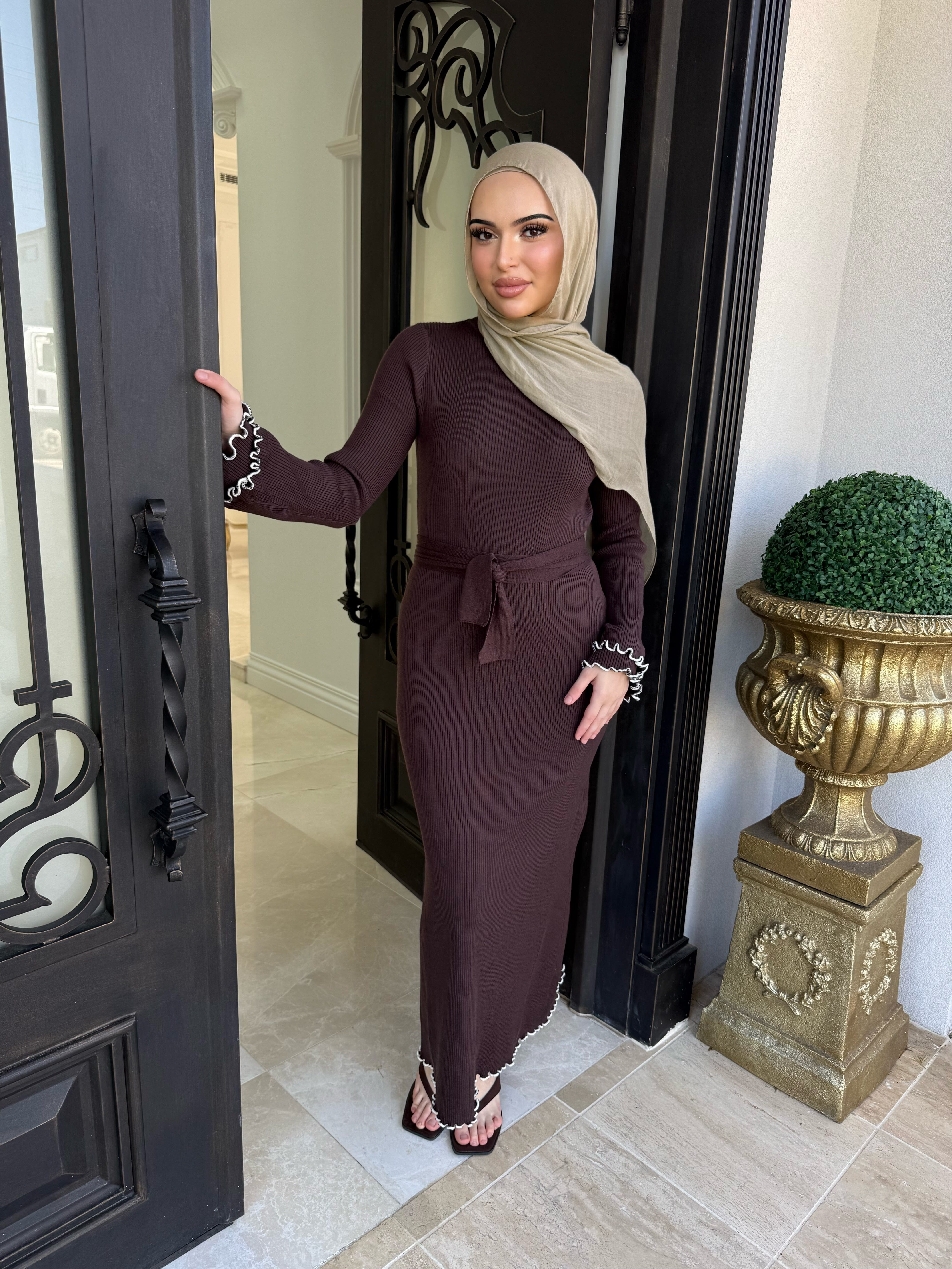 Trim Frill Knit Dress