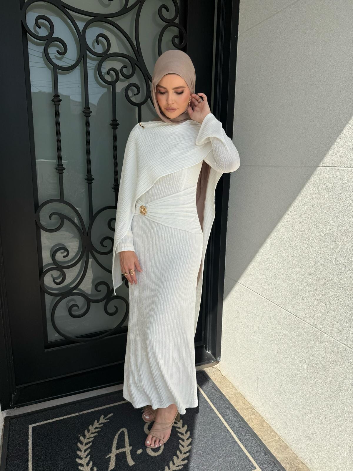 Manal Throw Dress