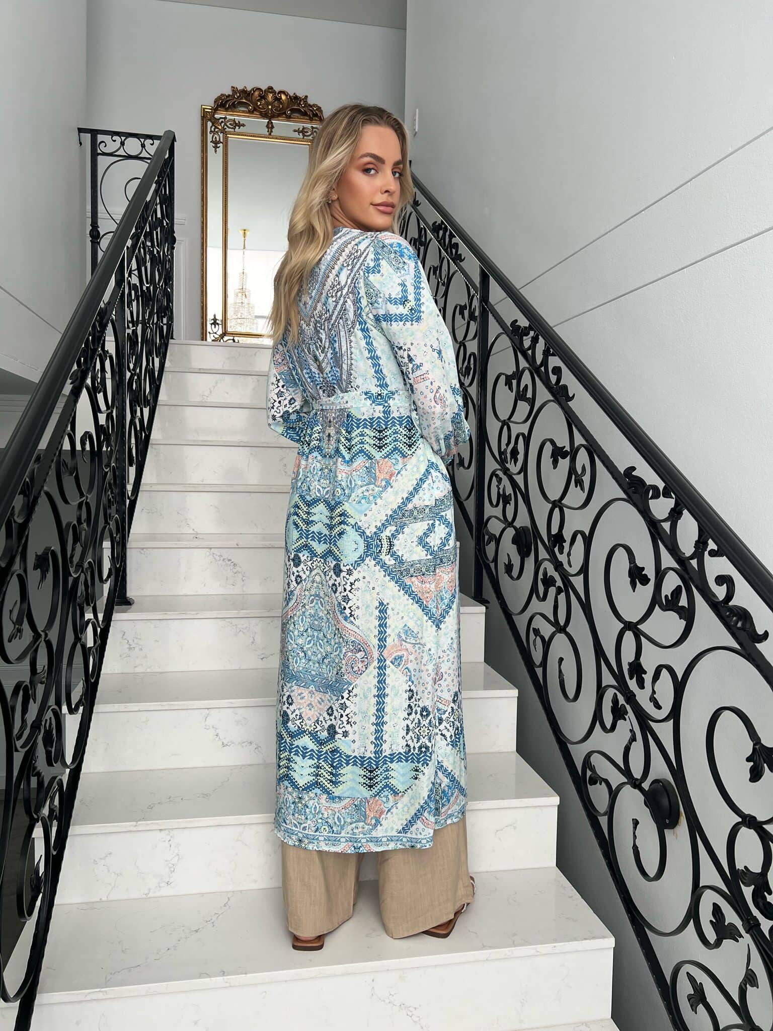 Calling Dreaming Caridgan