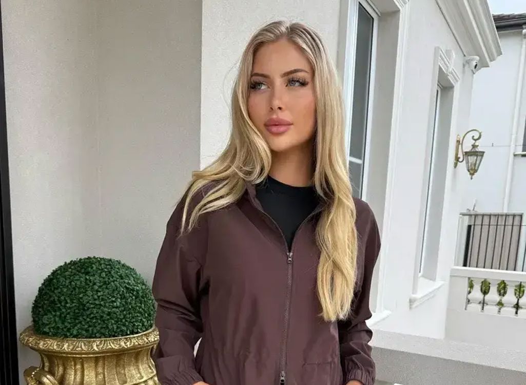 Elevate Your Modest Clothing with Versatile Athleisure Pieces