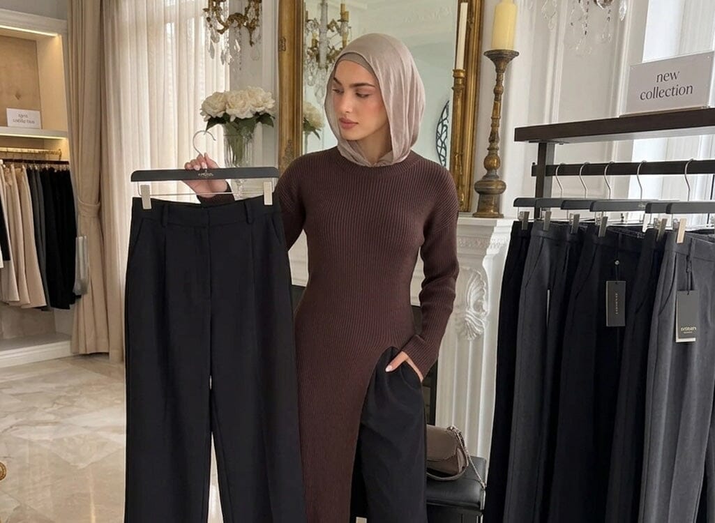Essential Tips for Building a Modest Style Wardrobe with Pants