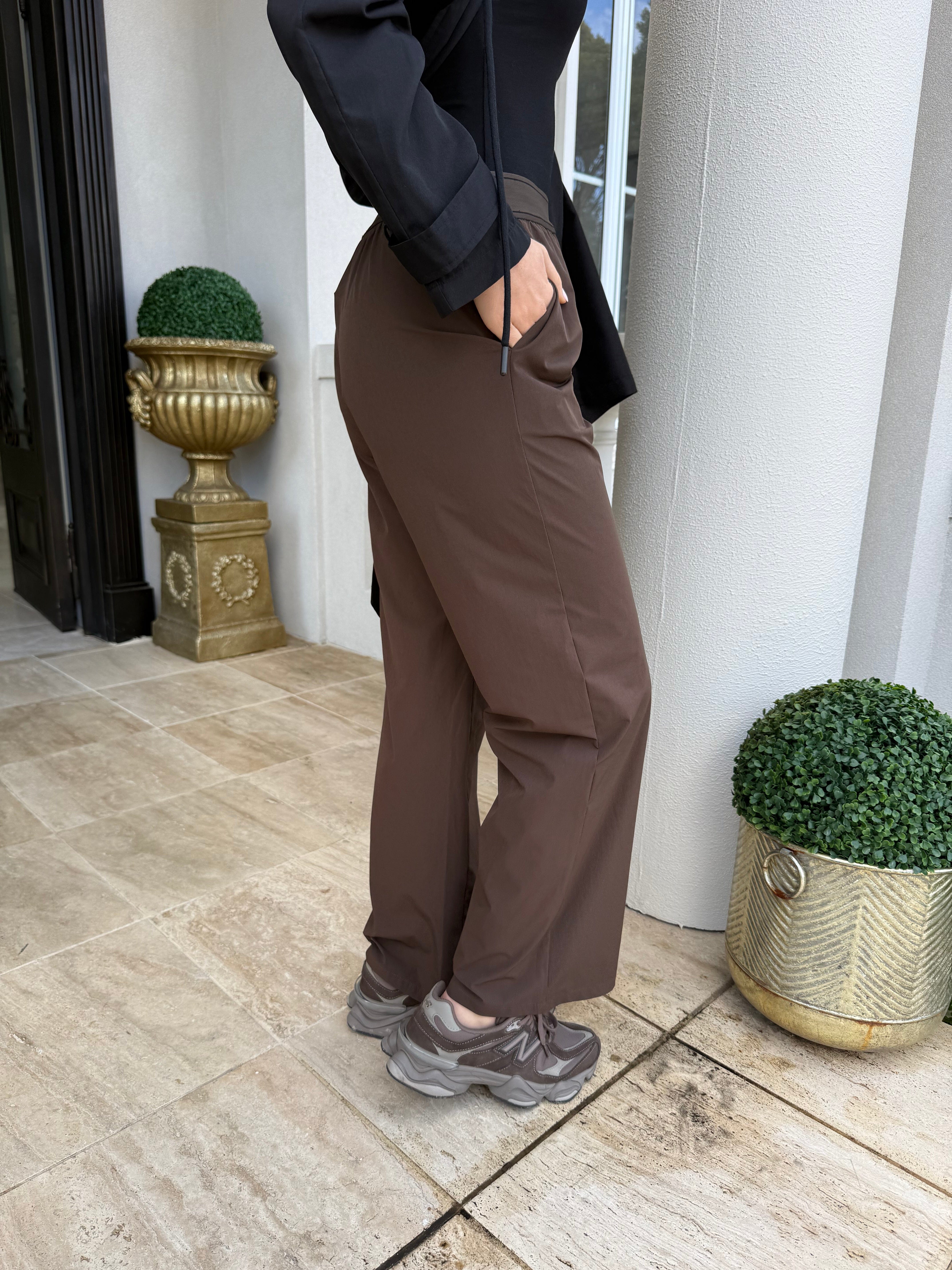 Elastic Trousers