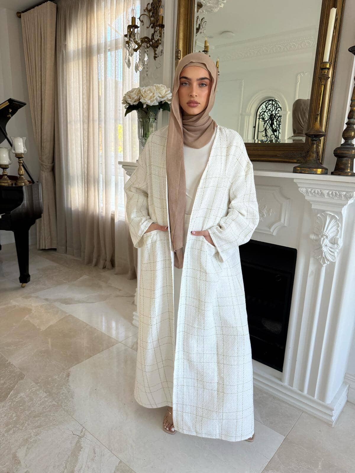 Tweed Pocket Open Abaya