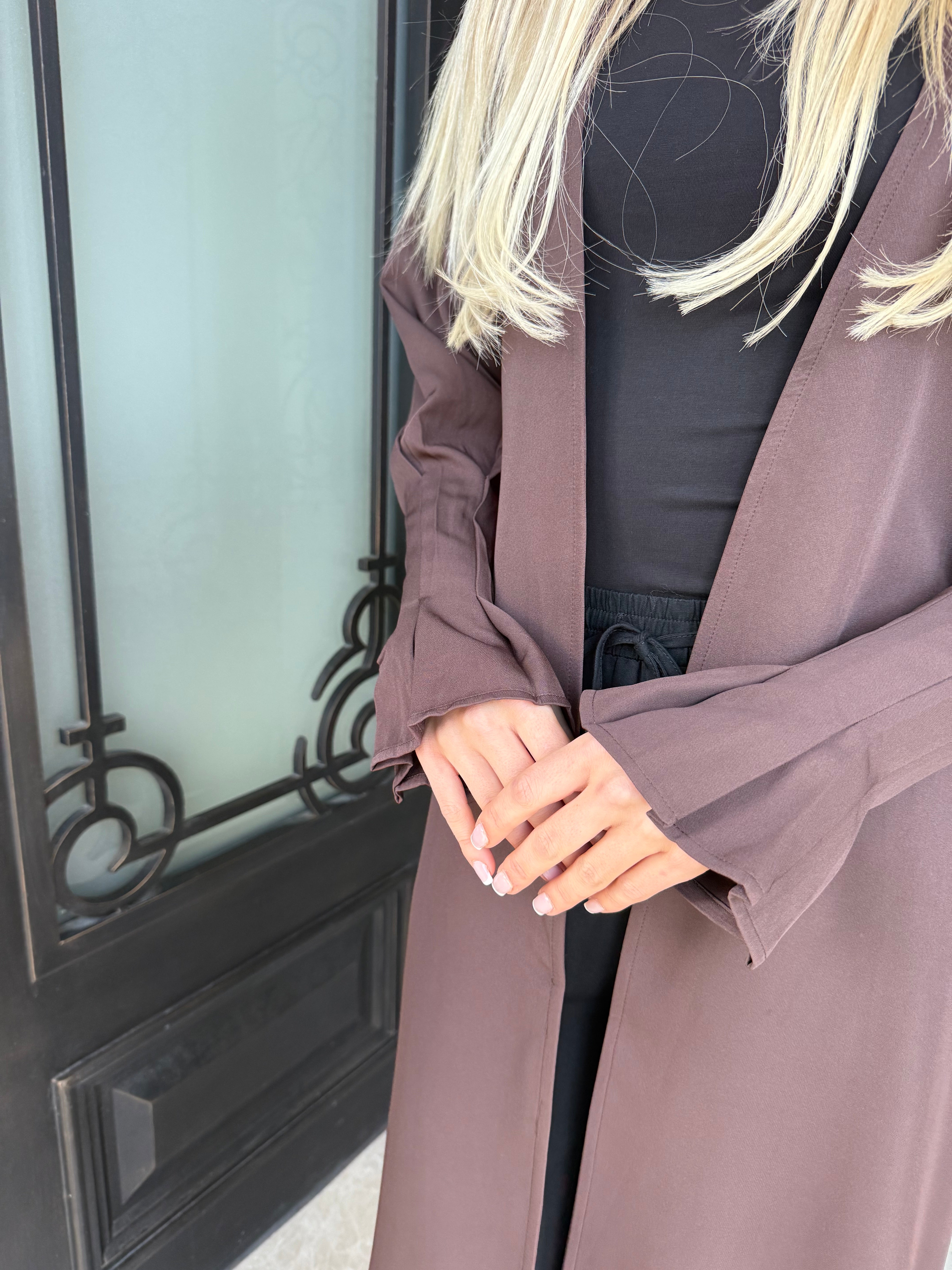 Pleated Open Abaya