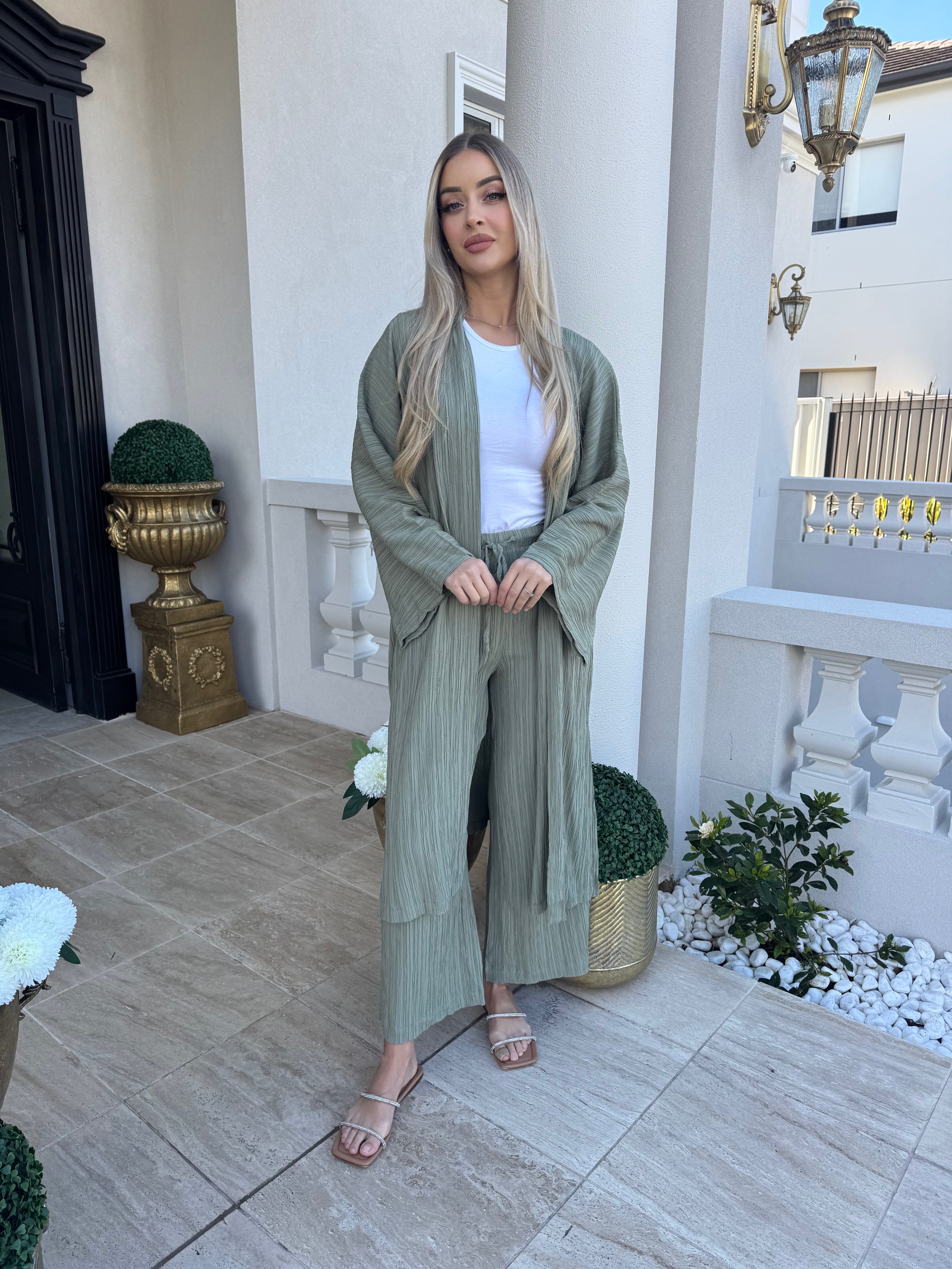 Wafa Cardigan Set