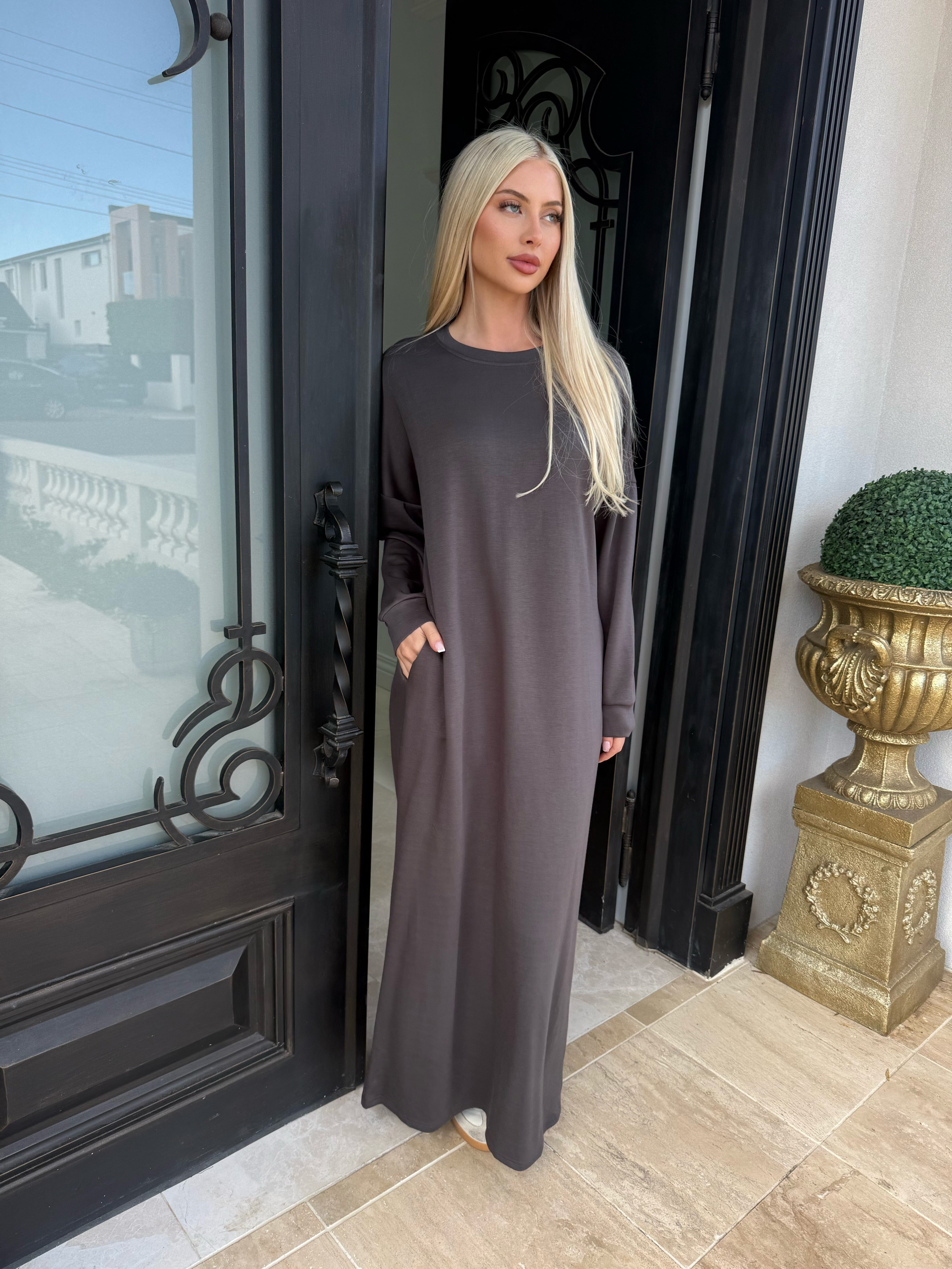 Good to Go Abaya