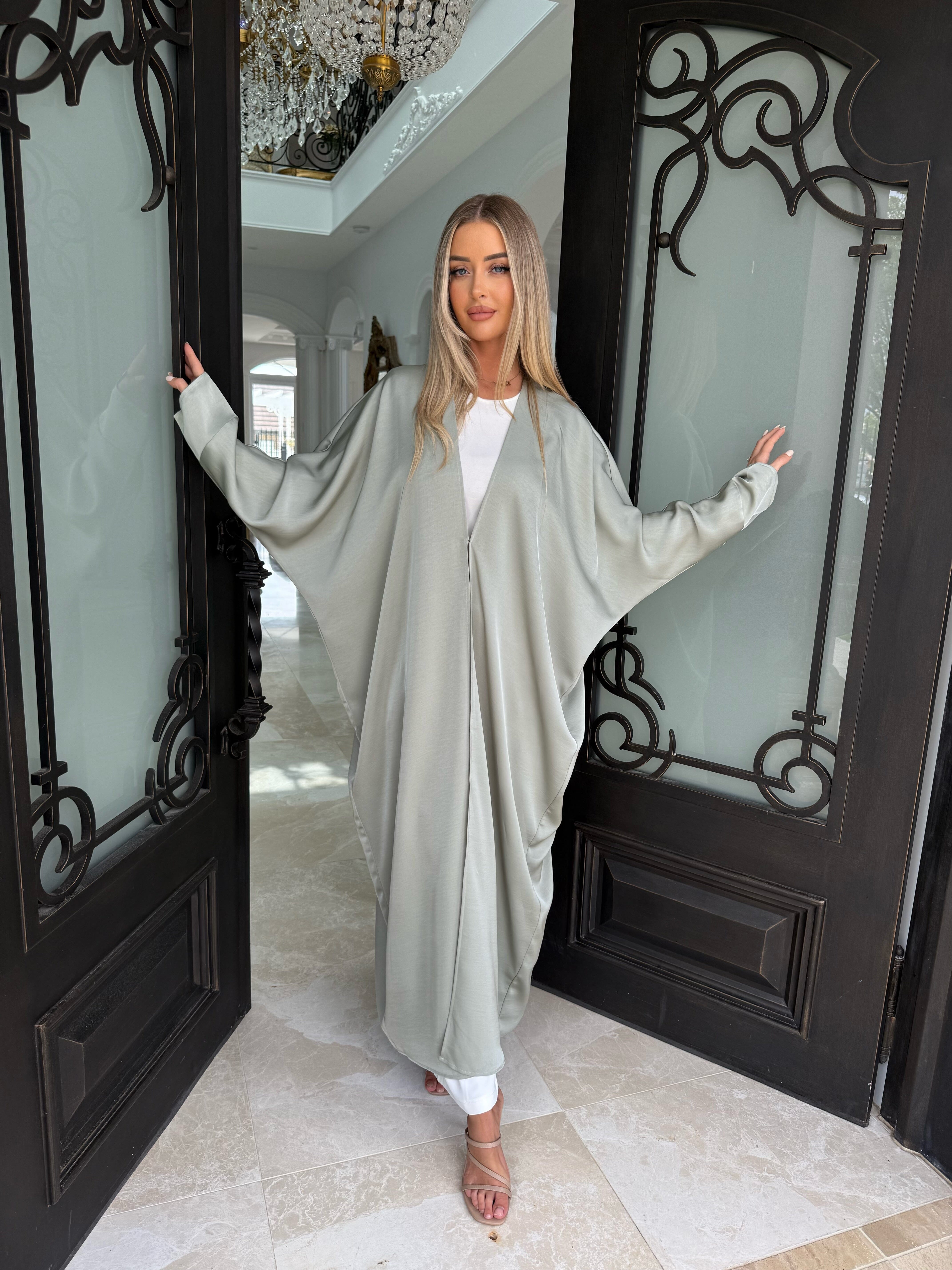 Layali Batwing Open Abaya