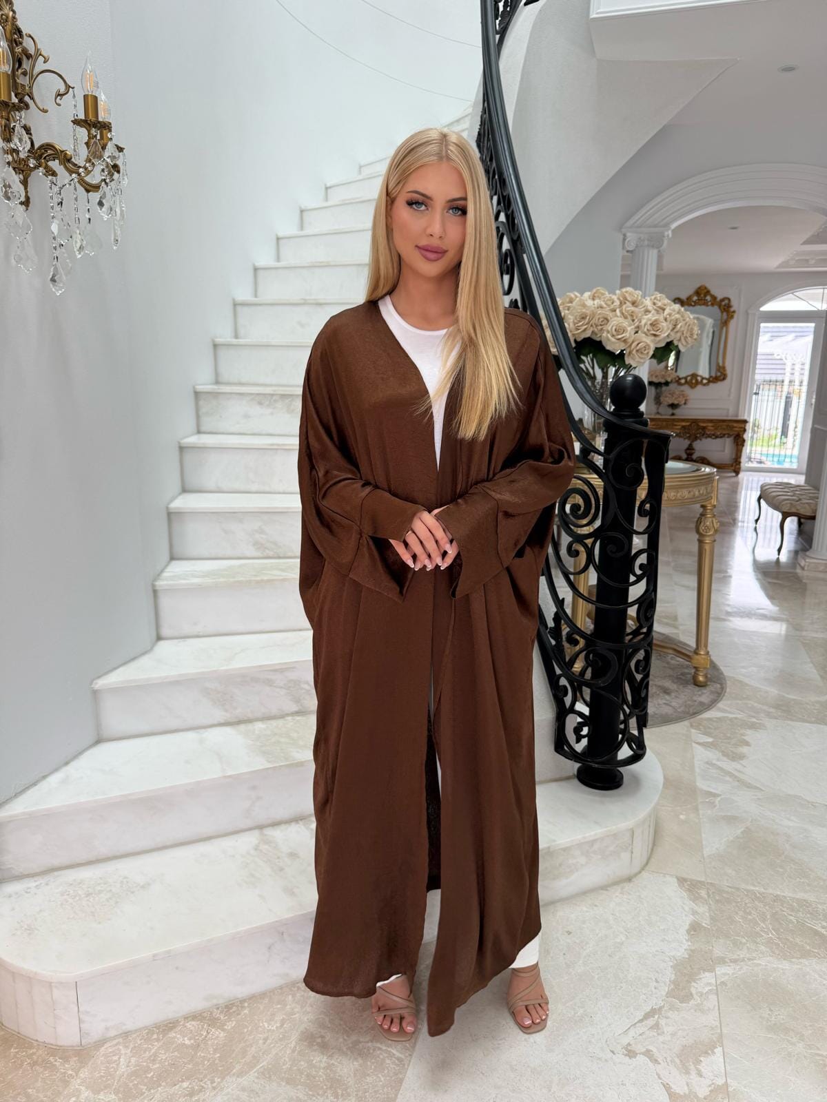 Layali Textured Abaya