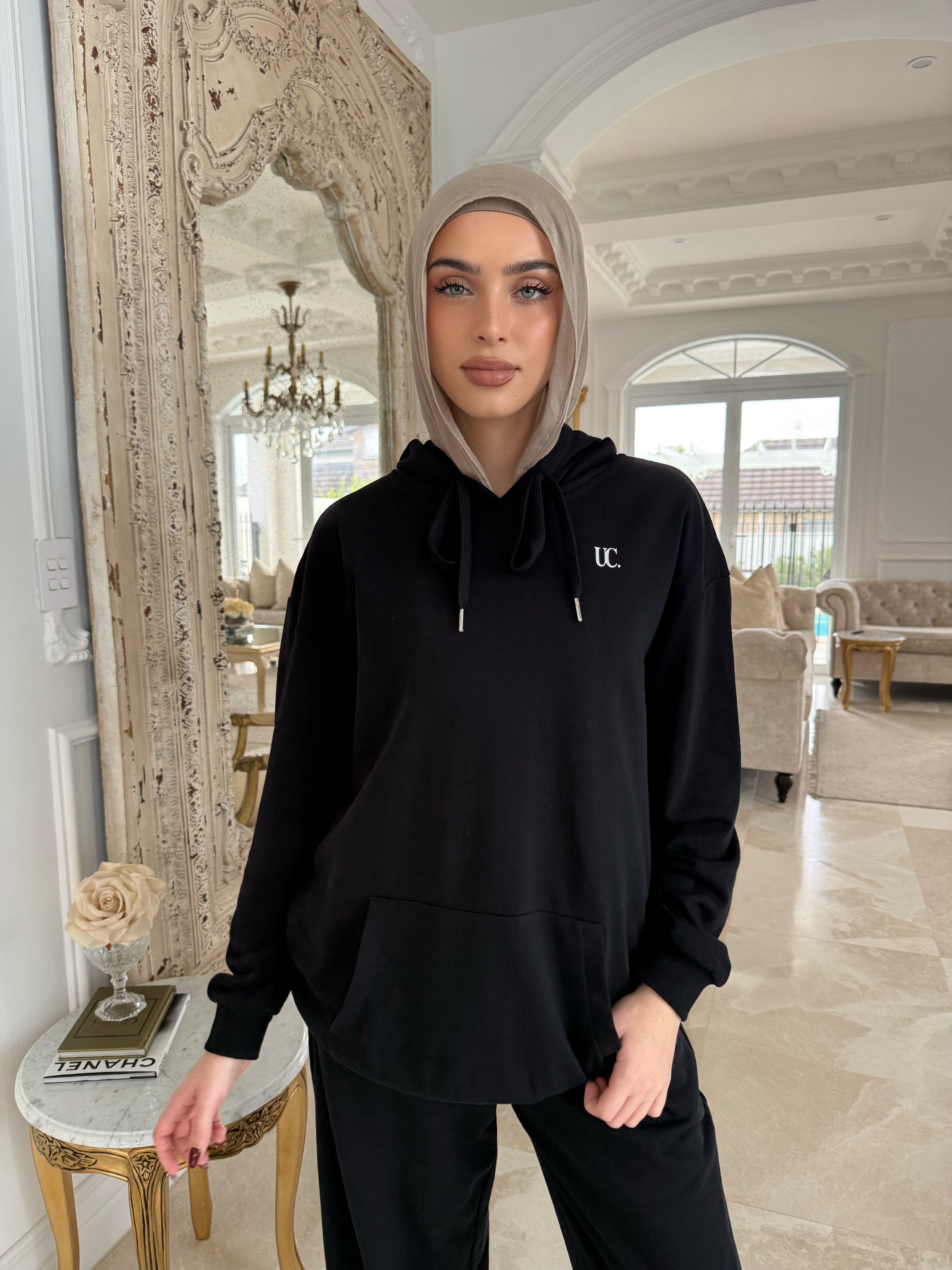 UC Trackie Set