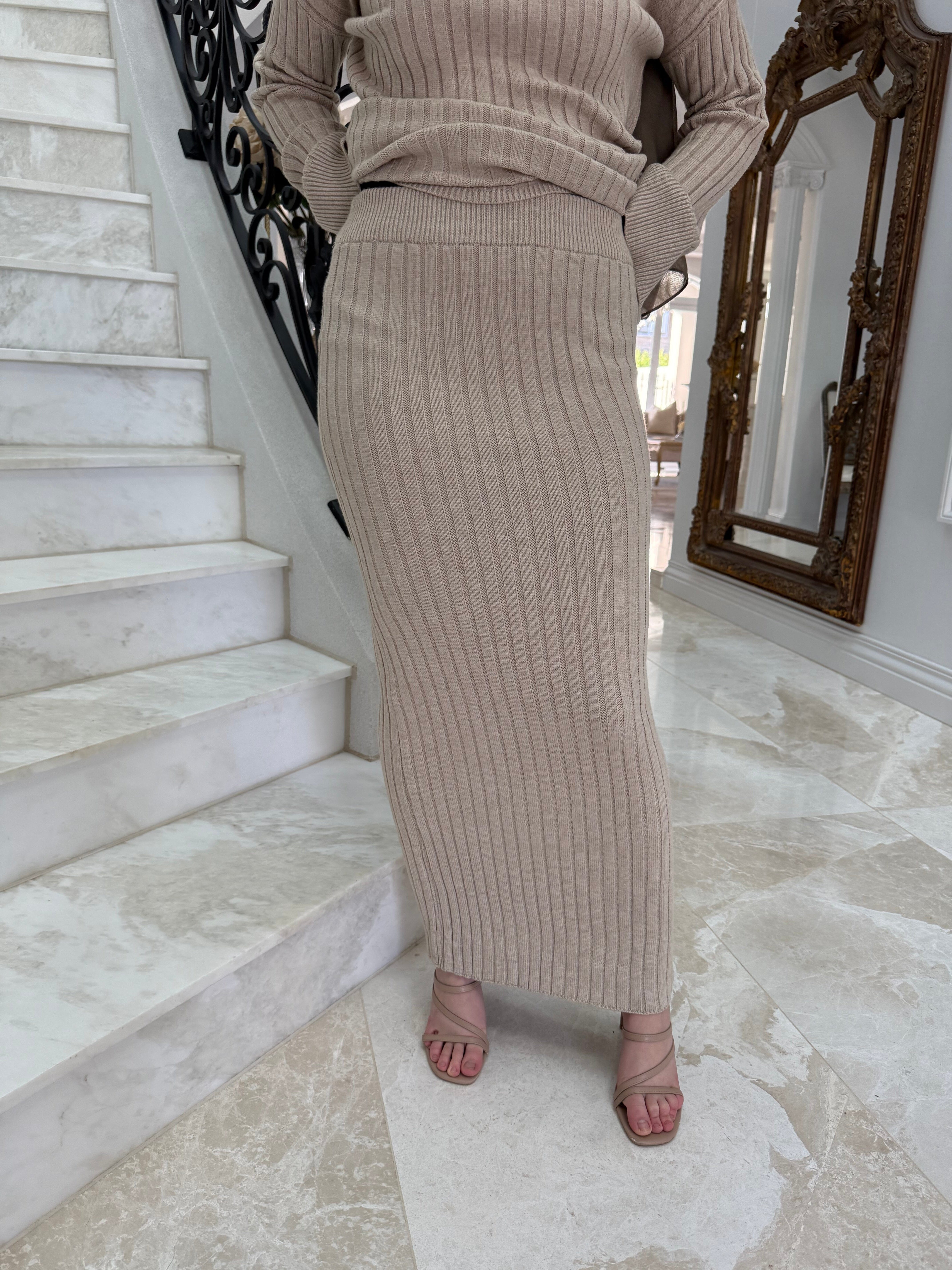 Ribbed Skirt Set