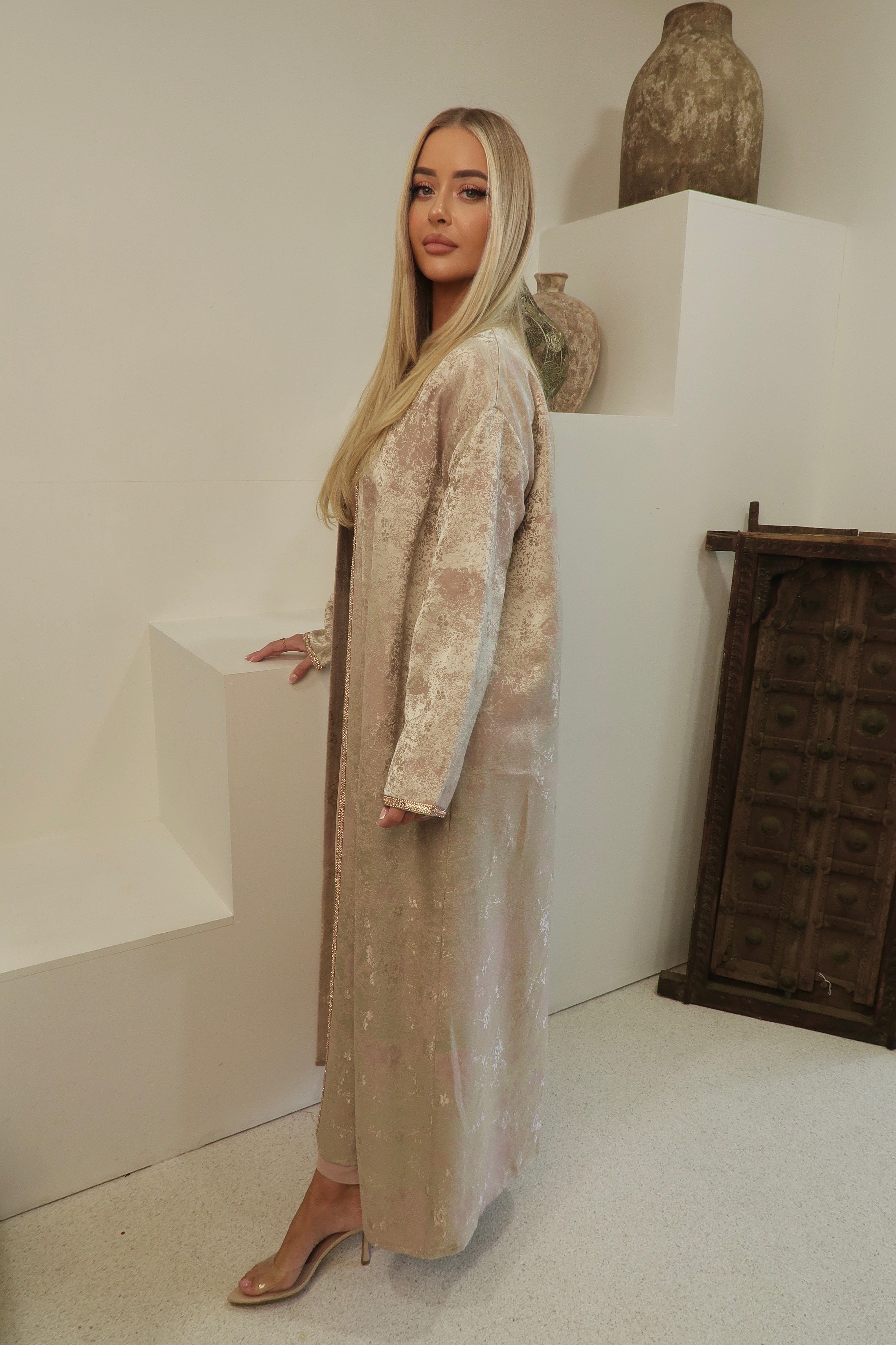 Layali Duabi Abaya Set