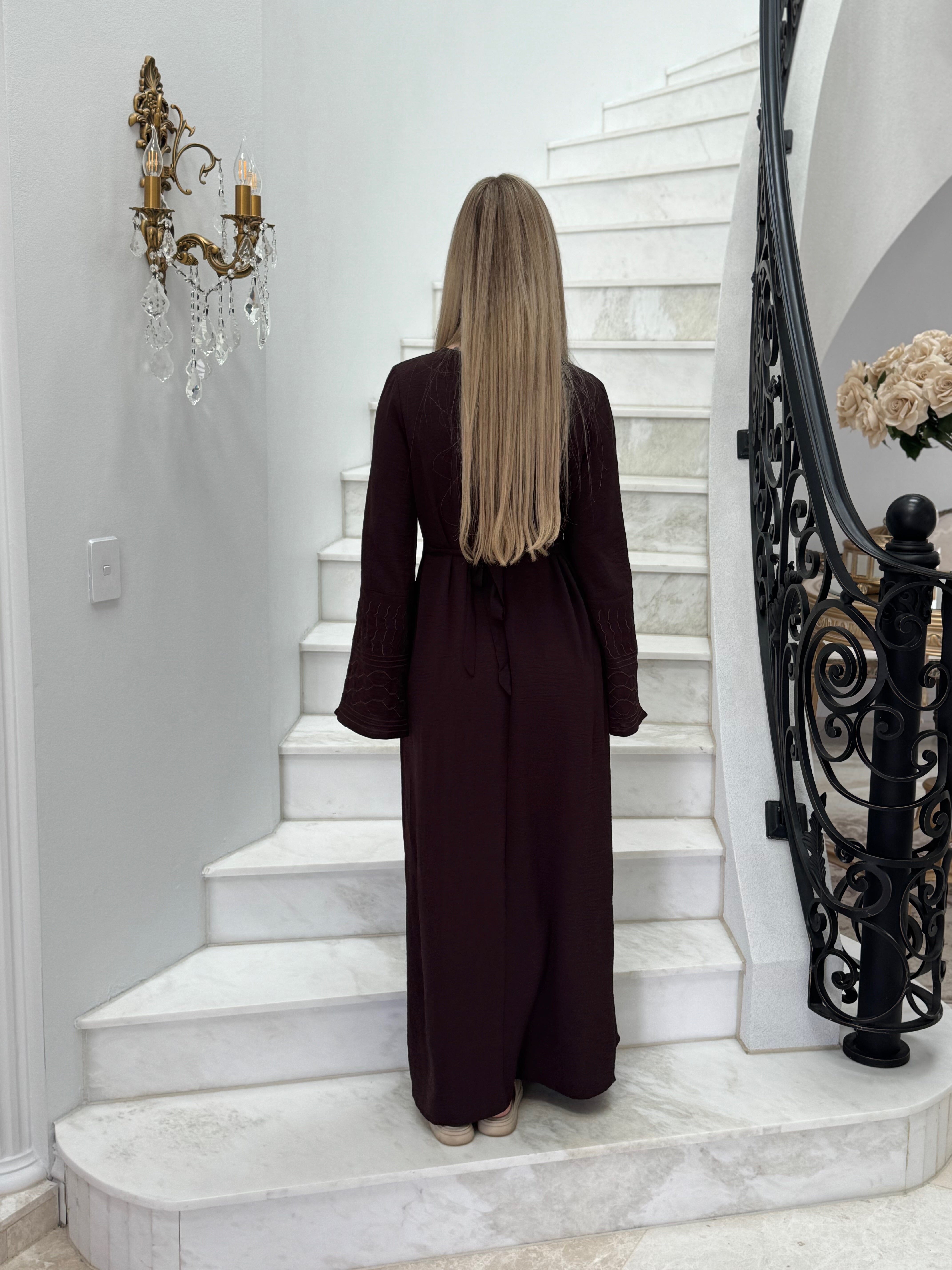 Lara Abaya Set
