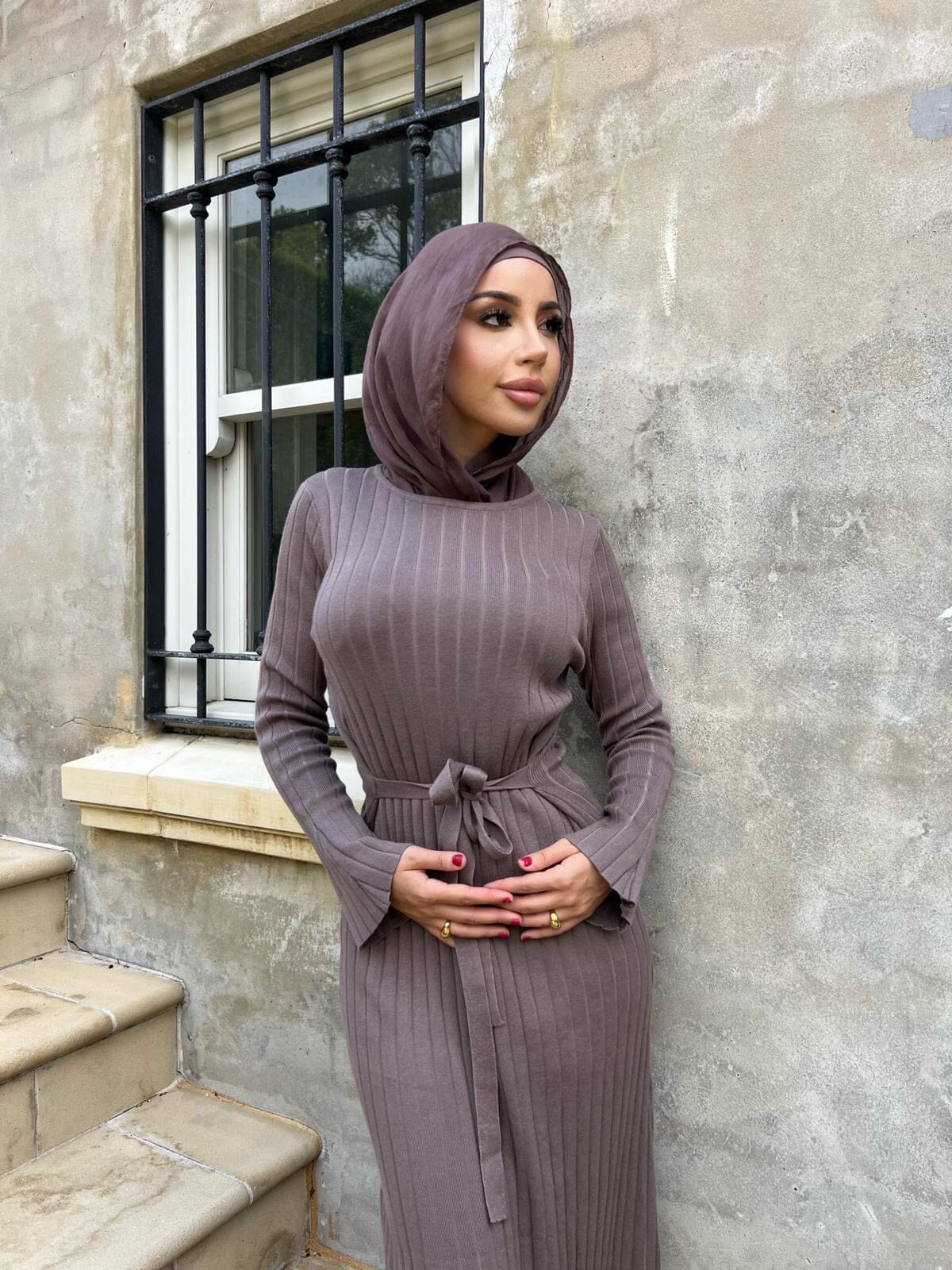 Amar Tie Belle Sleeve Knit Dress