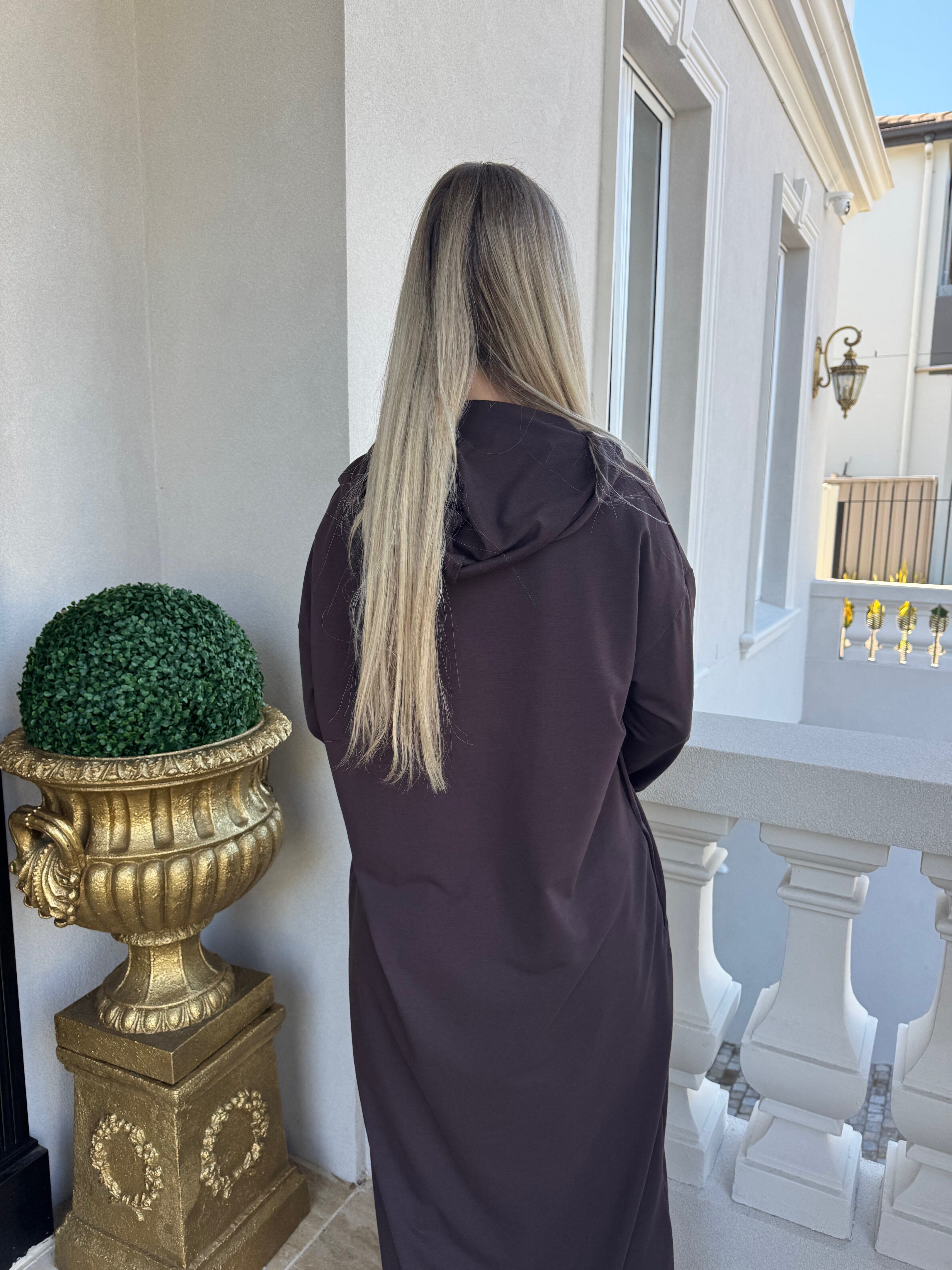 Laura Abaya
