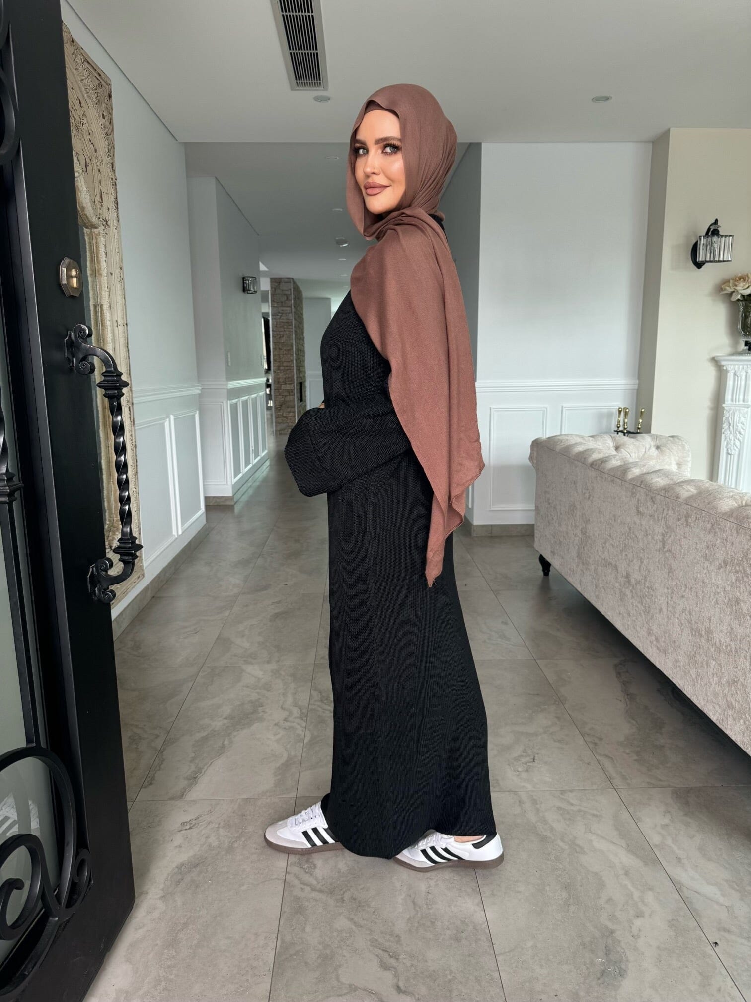 Belle Knit Abaya