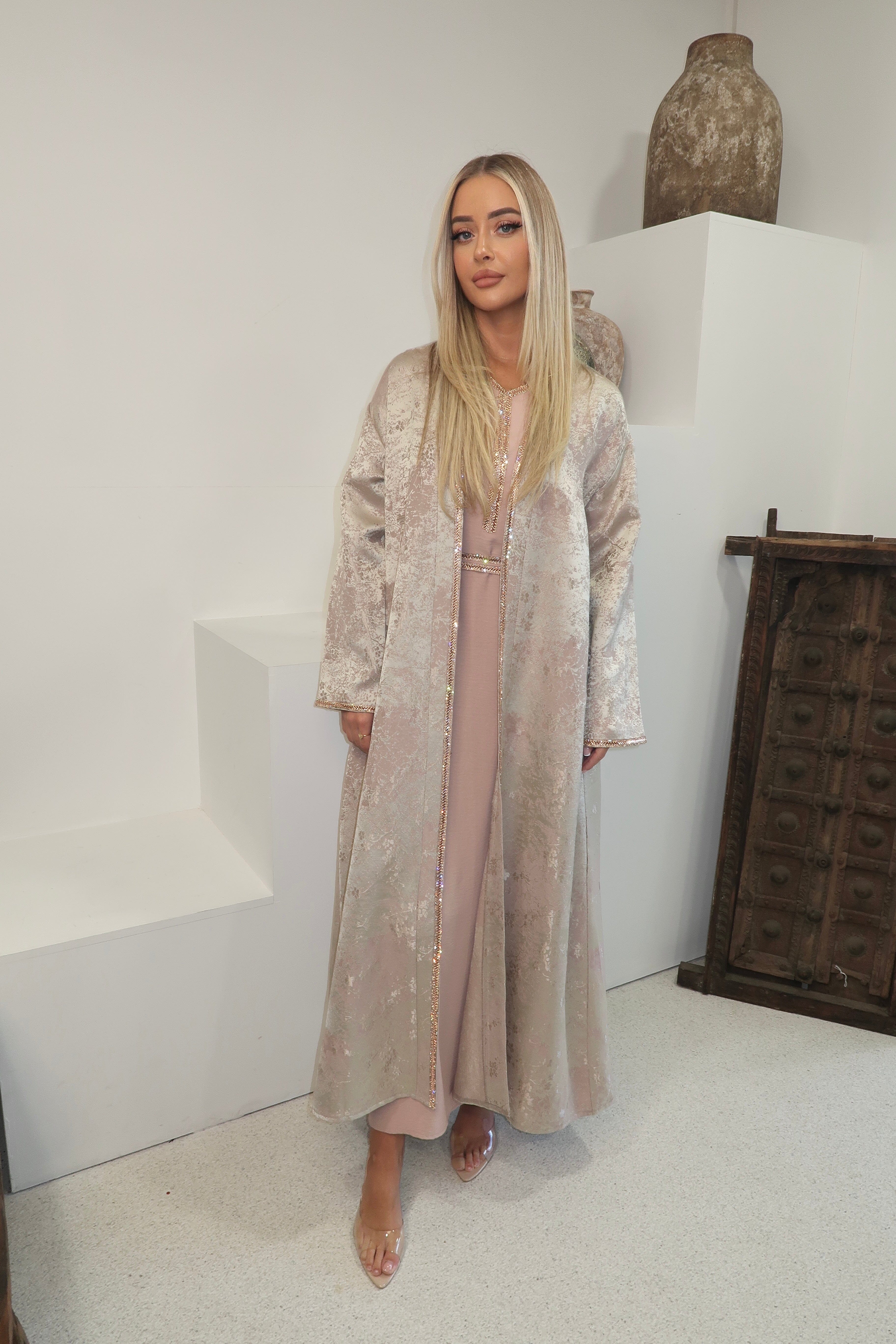 Layali Duabi Abaya Set
