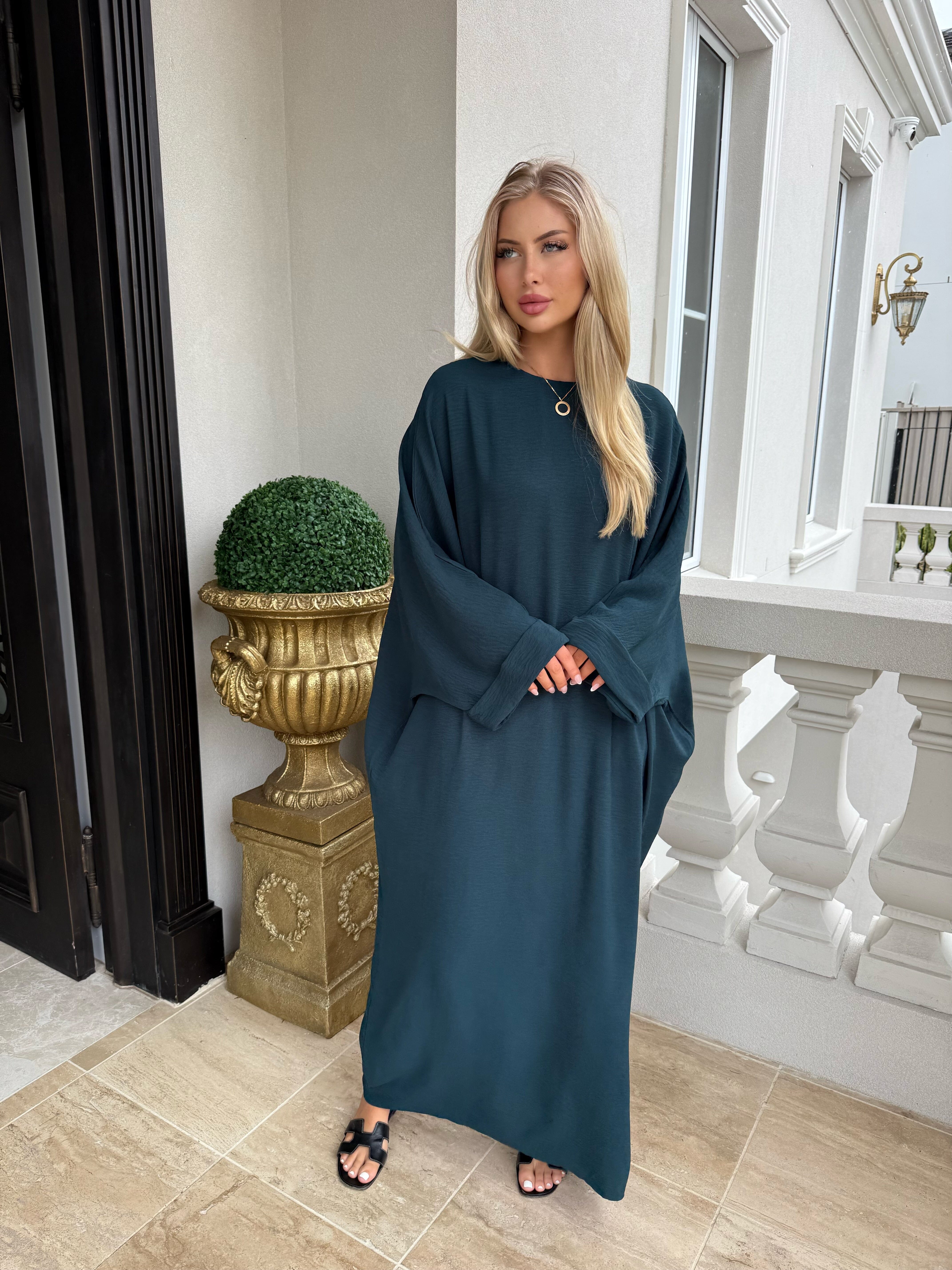 Summer Ivy Abaya