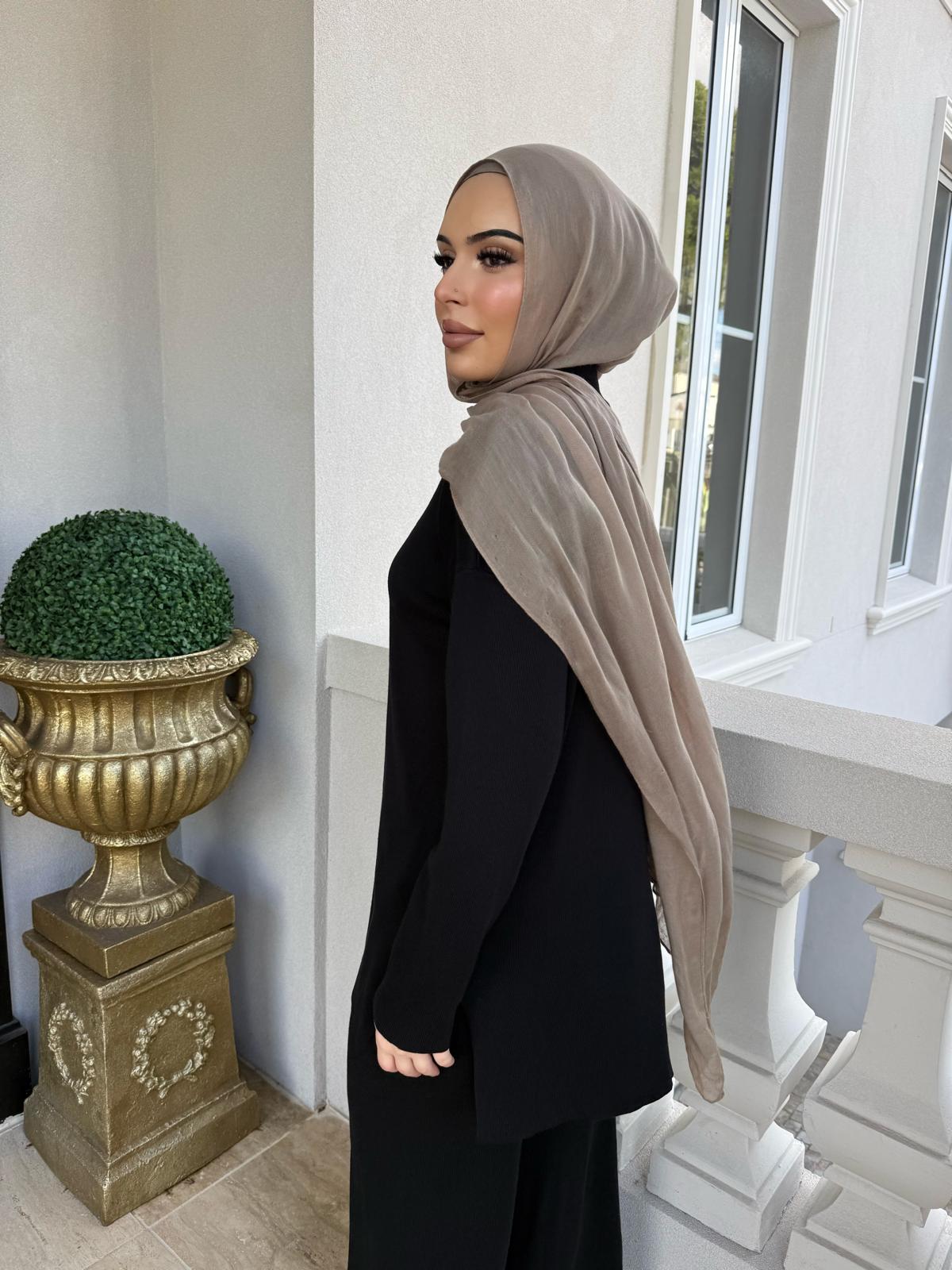 Amal Knit Set