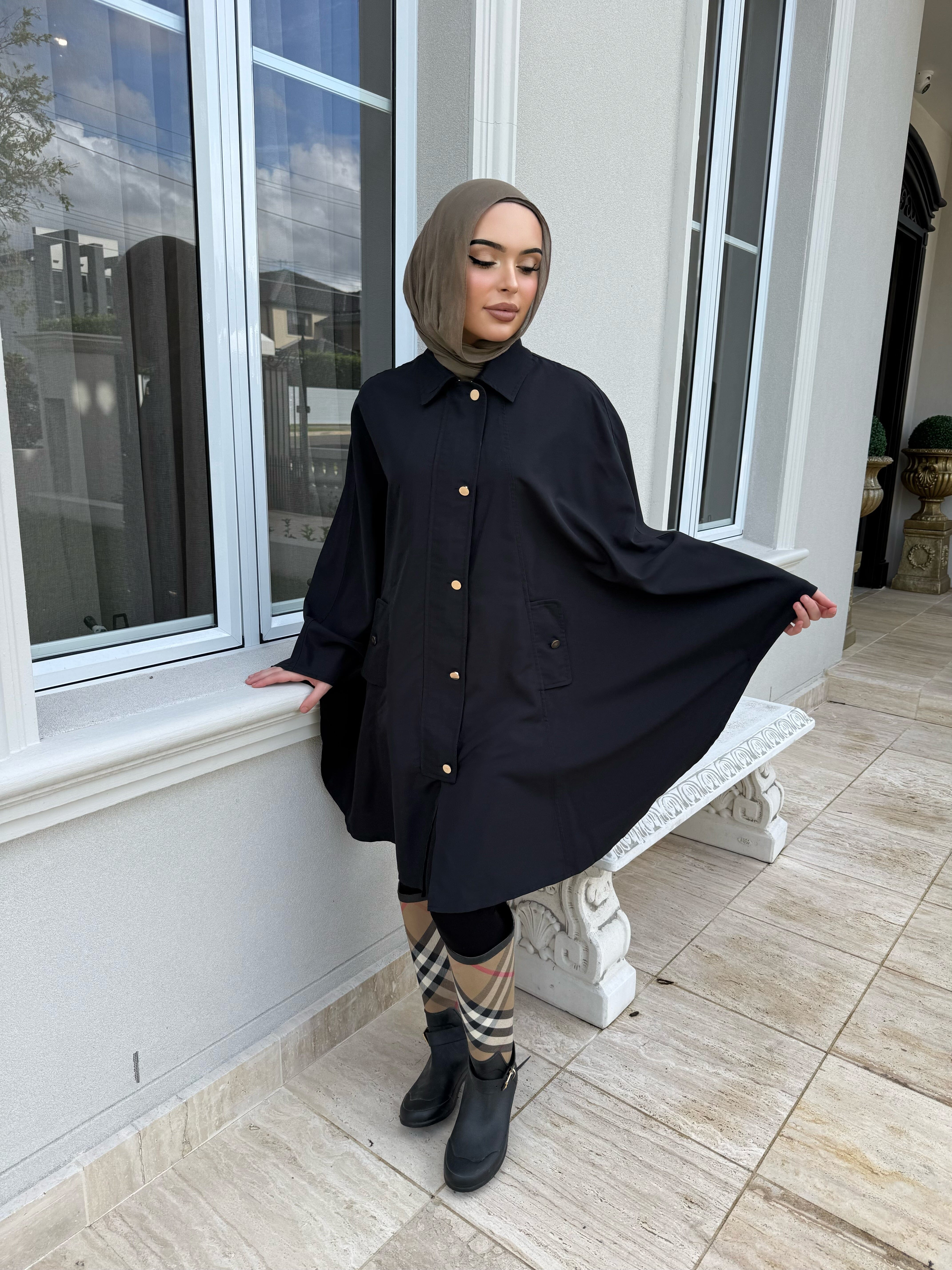 Poncho Trench