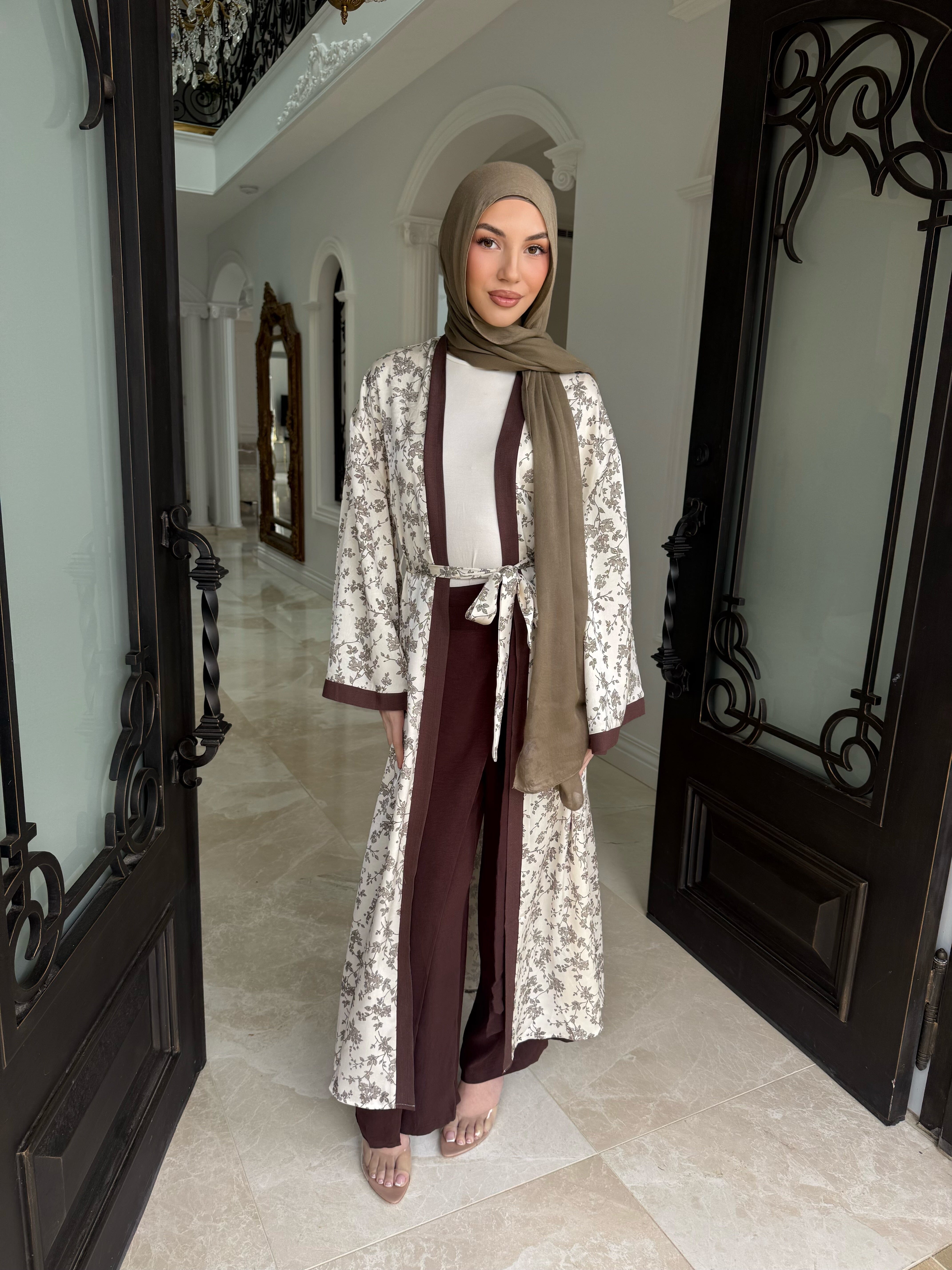 Soft Floral Abaya