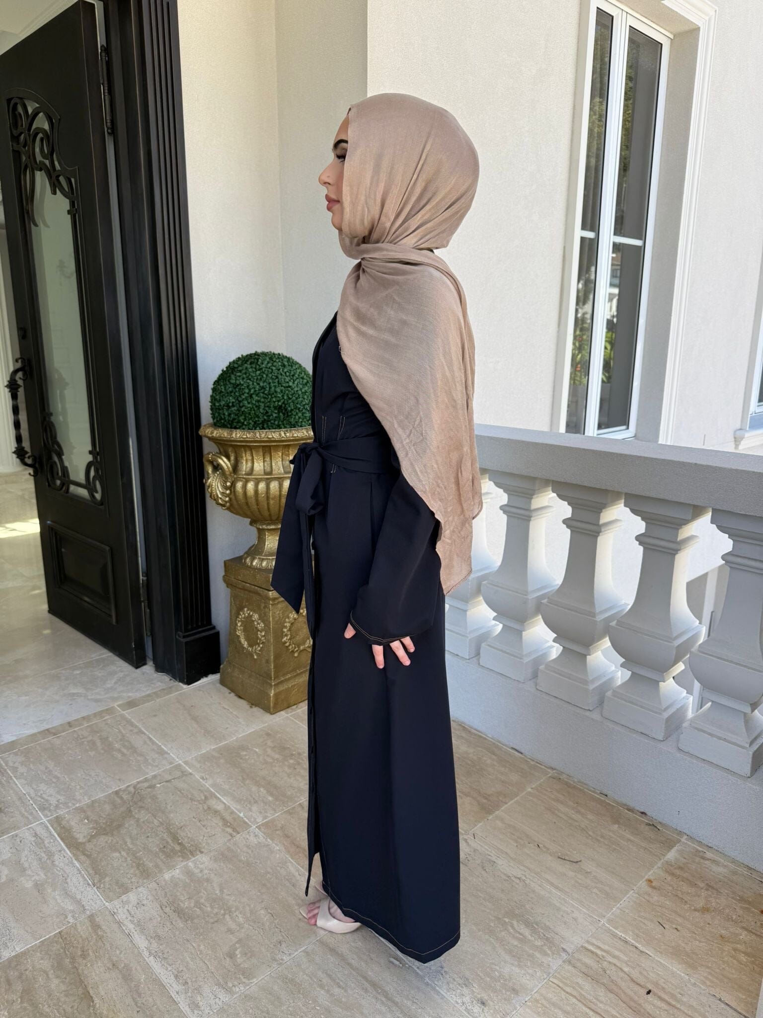 Contrast Tie Dress