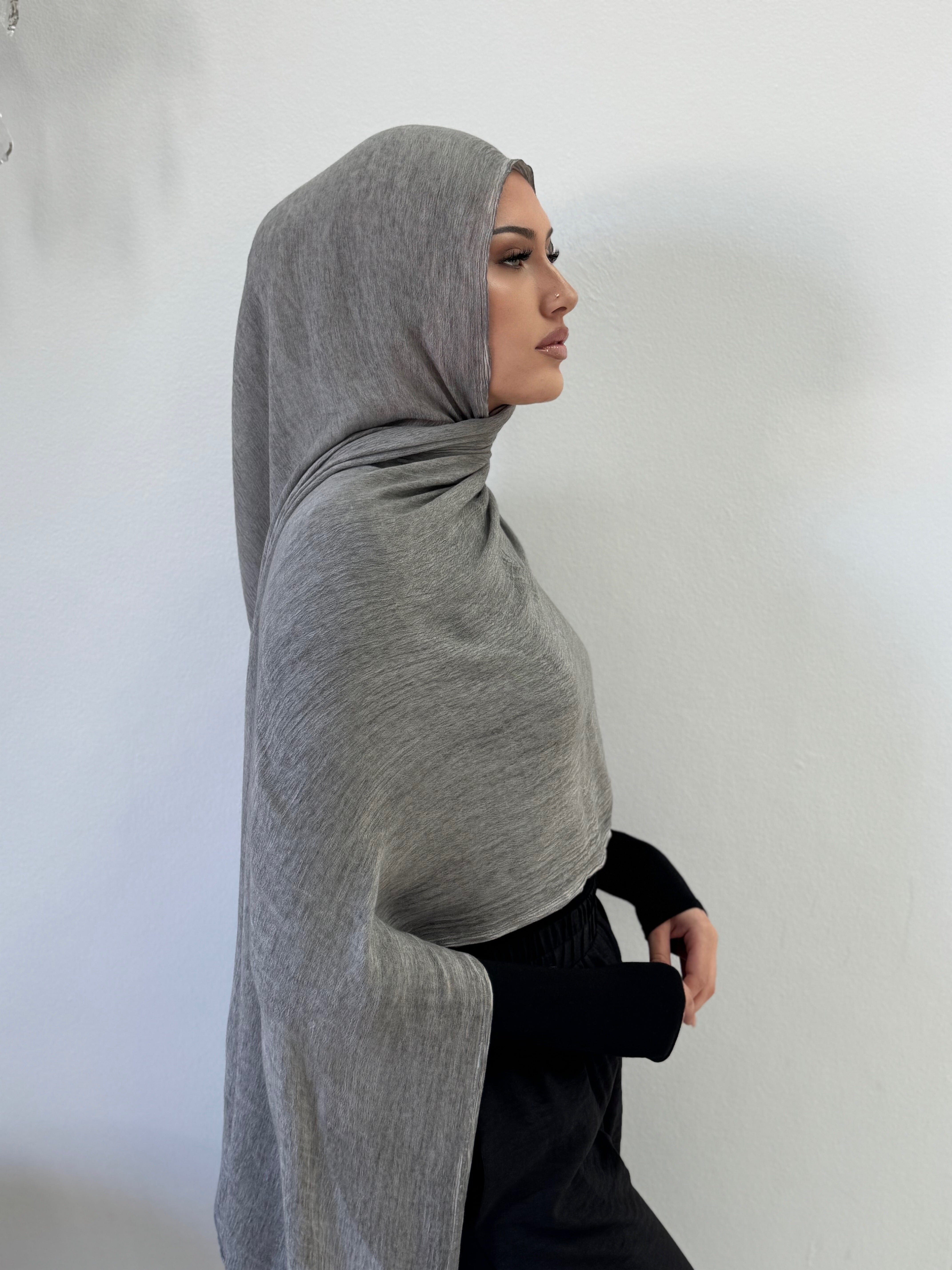 Lifeless Pleated Shawl