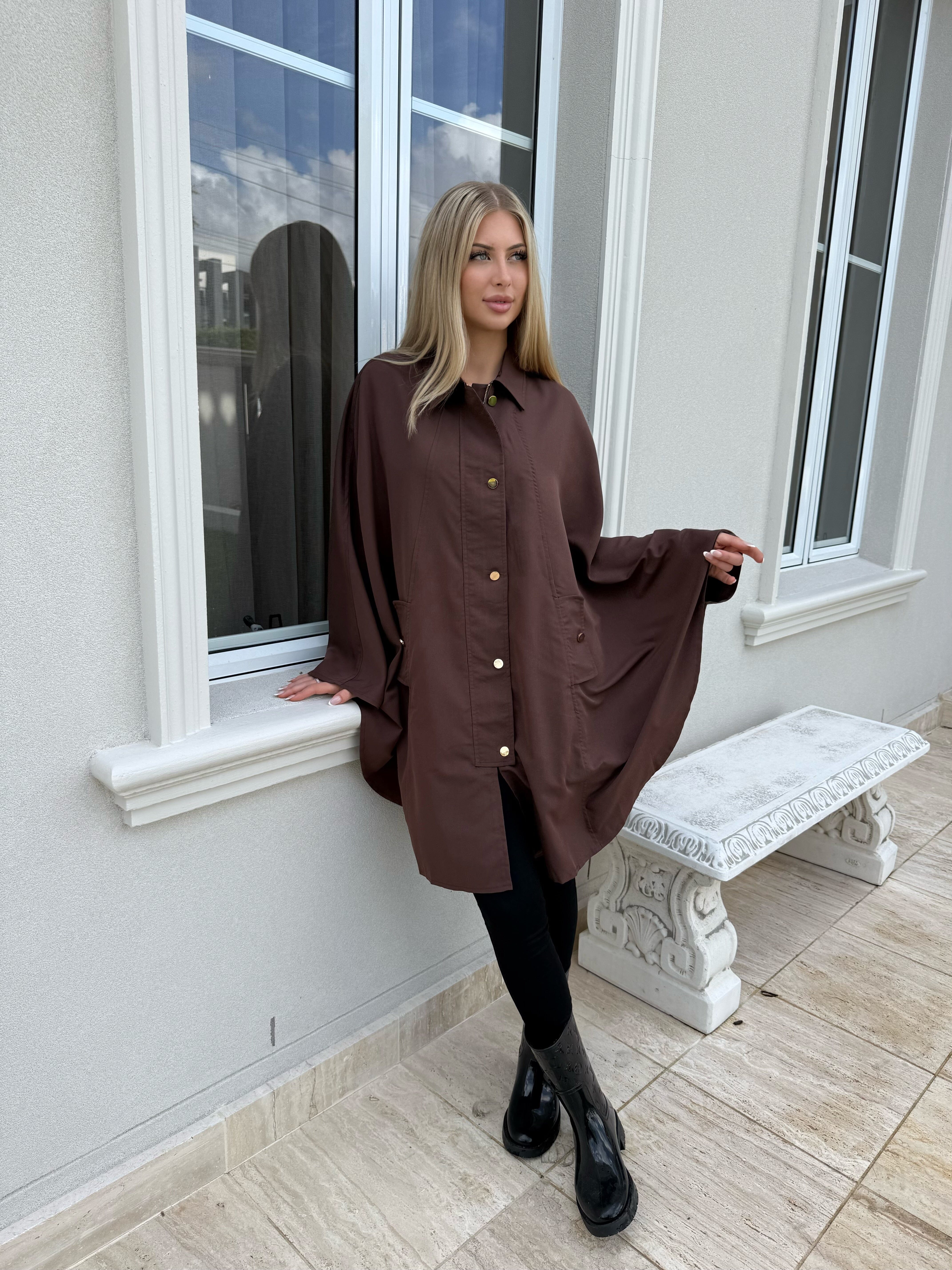 Poncho Trench