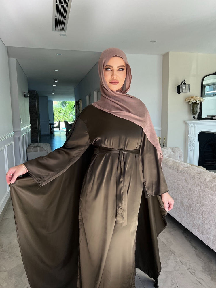 Batwing Satin Kaftan