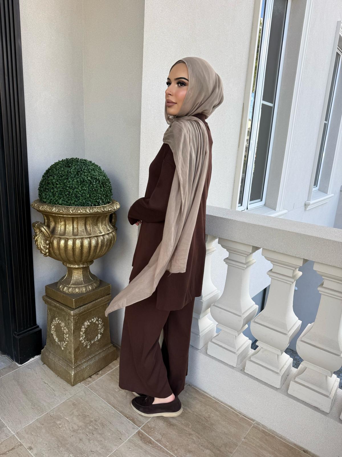 Amal Knit Set