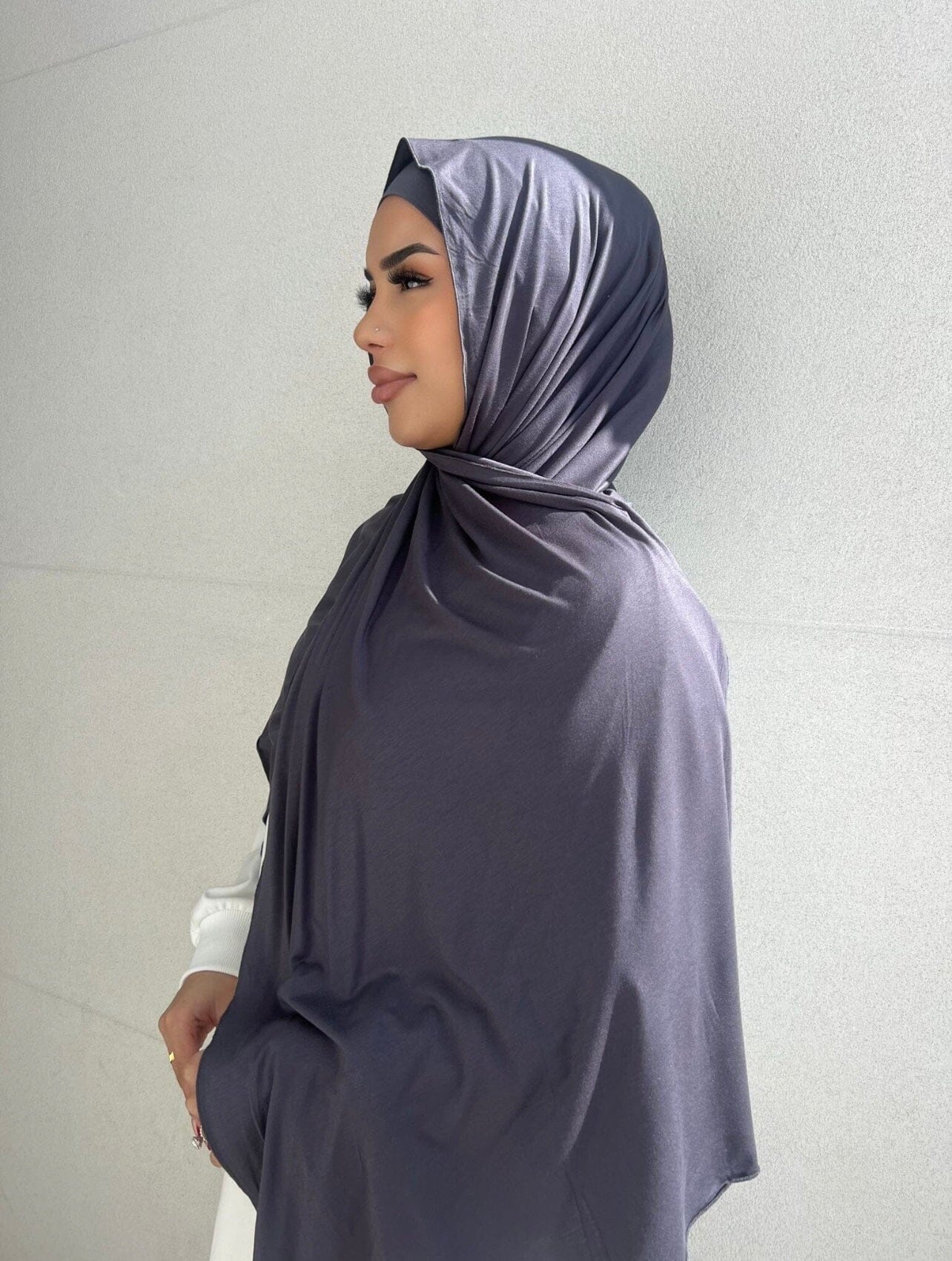 Charcoal jersey shawl