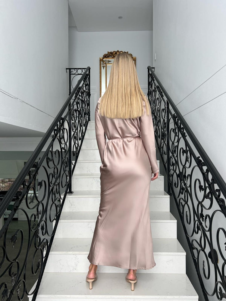 
            
                Load image into Gallery viewer, Satin Dress
            
        