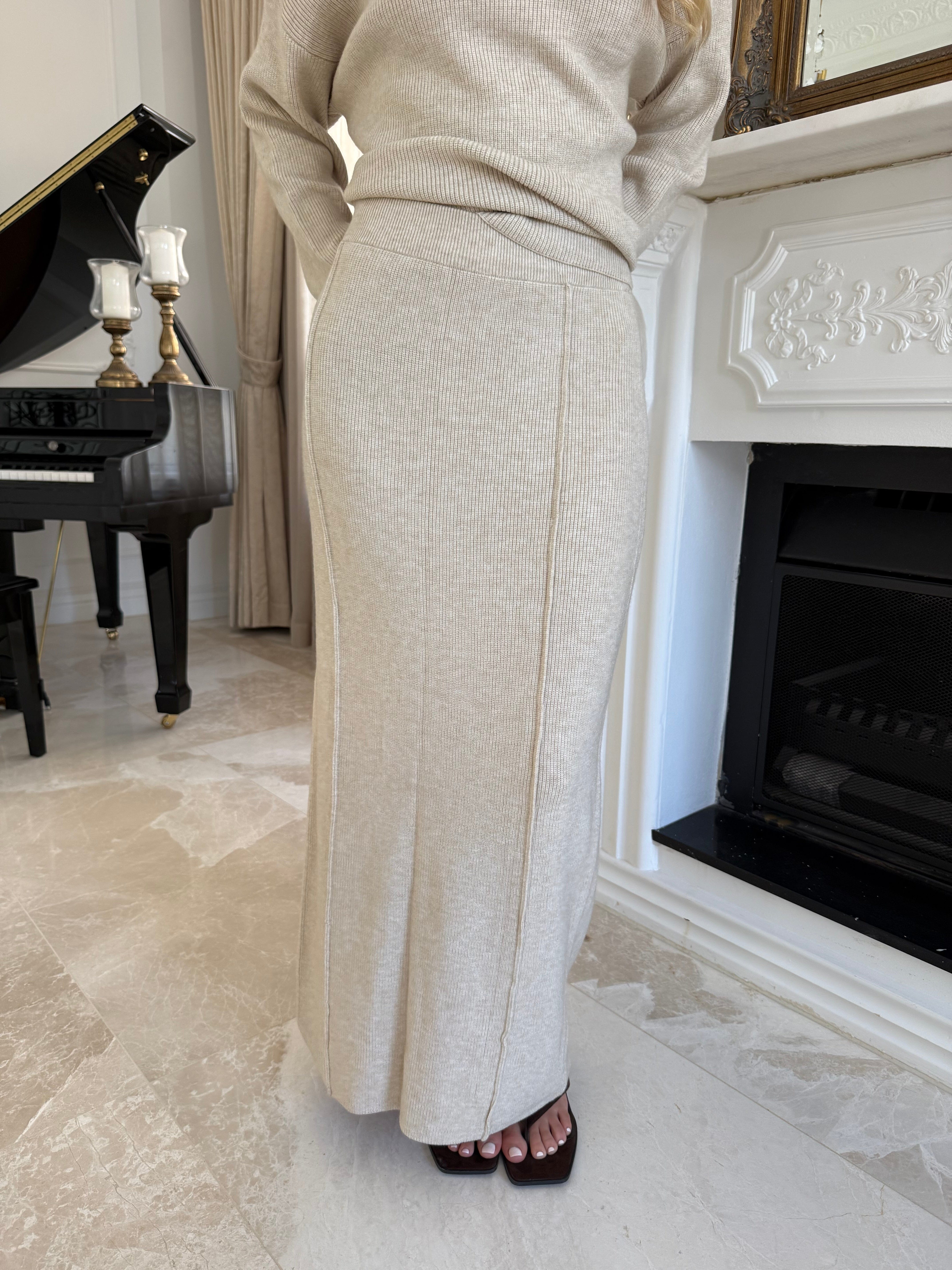 Turtle Neck Knit Set